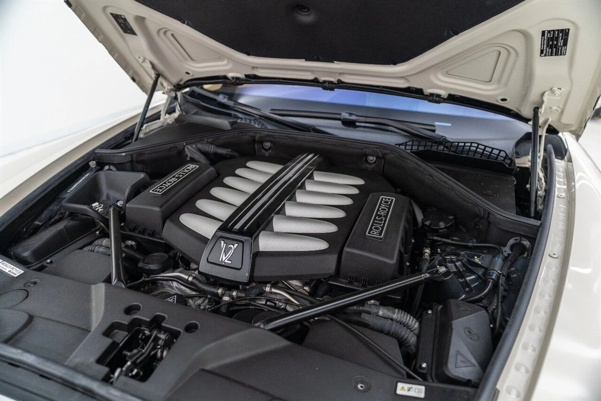 mph070_1794311590_7c2d189359_1280_537ec7f87e