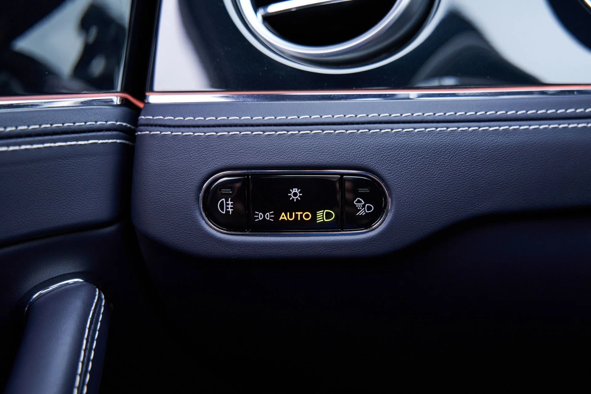 mph070_1811560163_Used_2025_Bentley_Flying_Spur_Speed_1792601321_a787b8337f