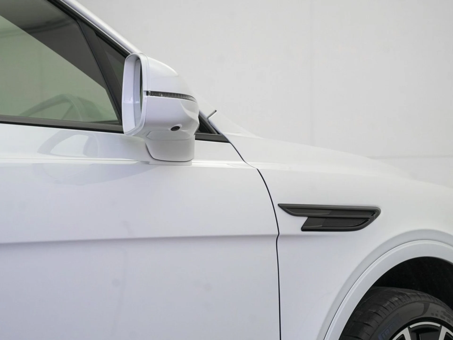 mph070_1843839553_qkj72kp2hzssfmxhmvcq9d5581zd_1ed67aea57