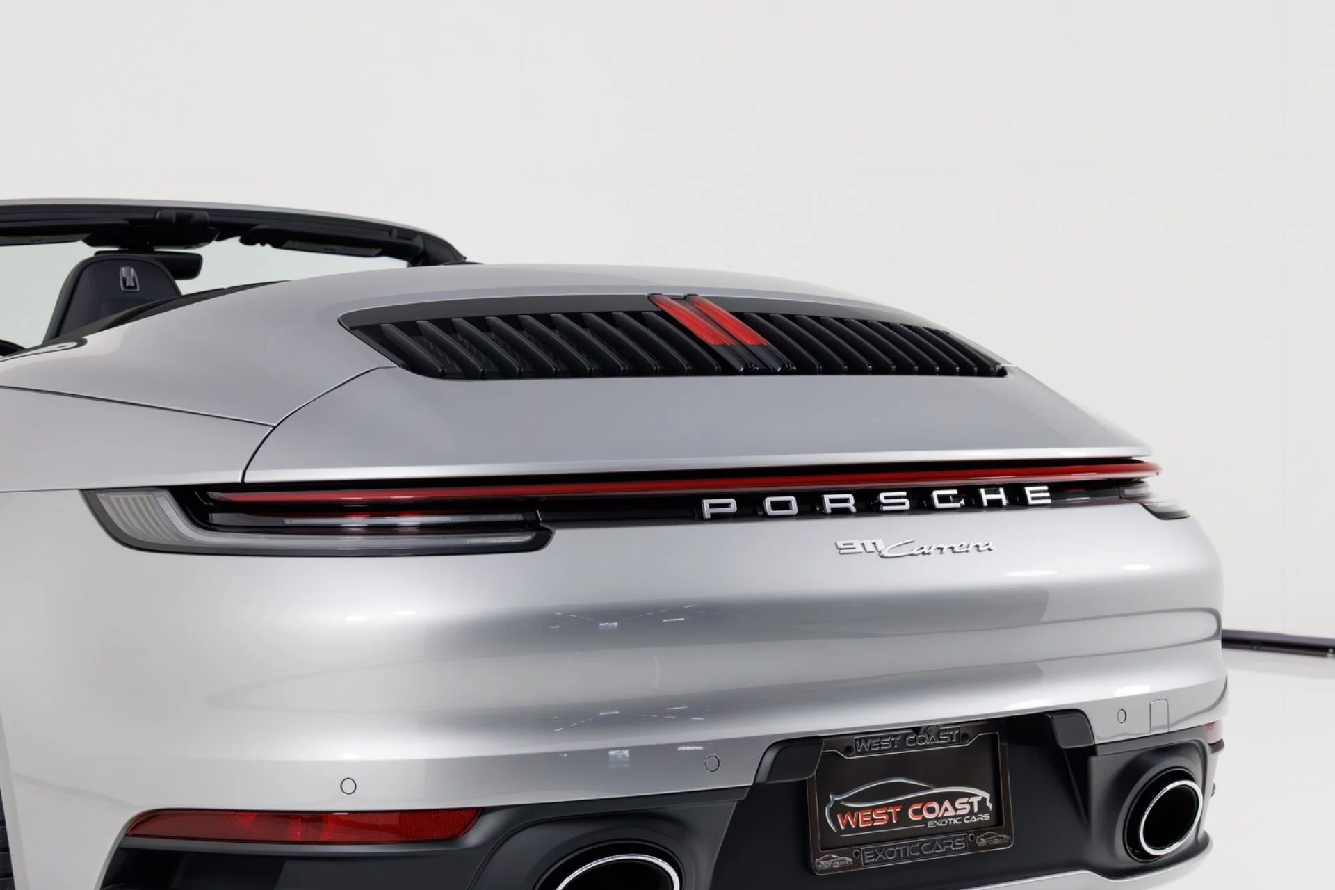 mph070_1883586431_Used_2022_Porsche_911_Carrera_1773941201_02c178ea71