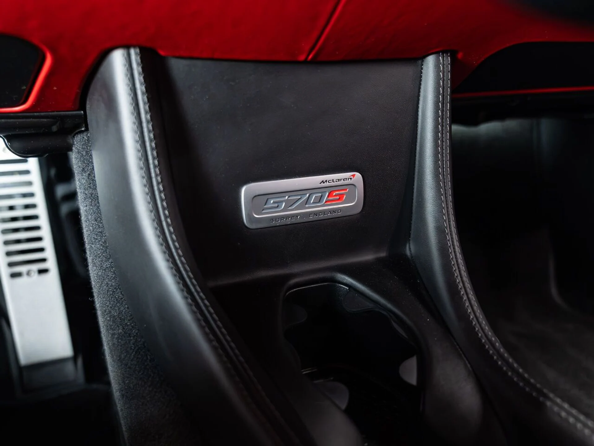 mph070_1958209890_mclaren_570s_2017_c5bb56b104