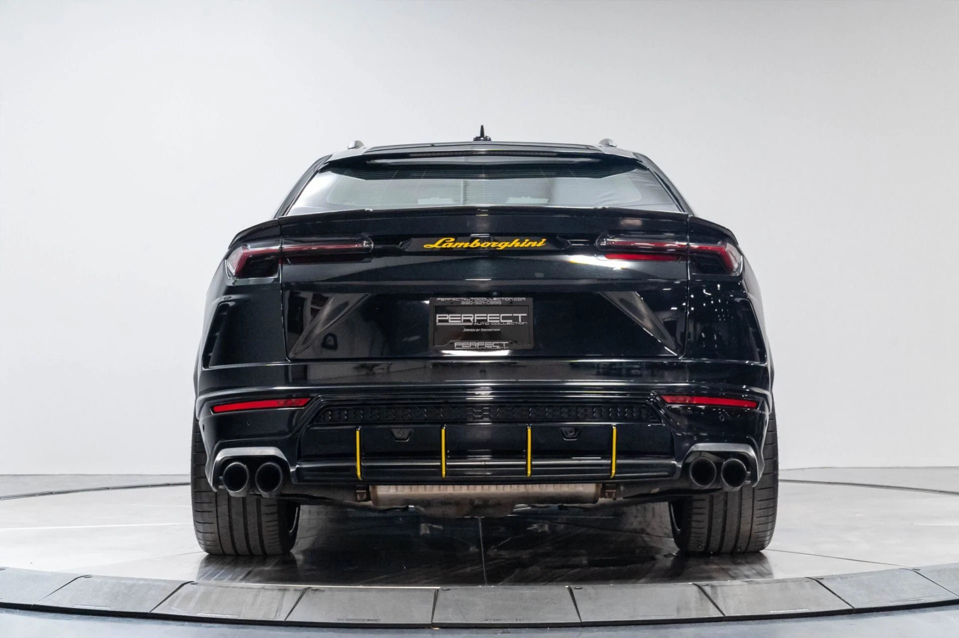 mph070_1975437176_Used_2019_Lamborghini_Urus_1786985122_cc1373ff50