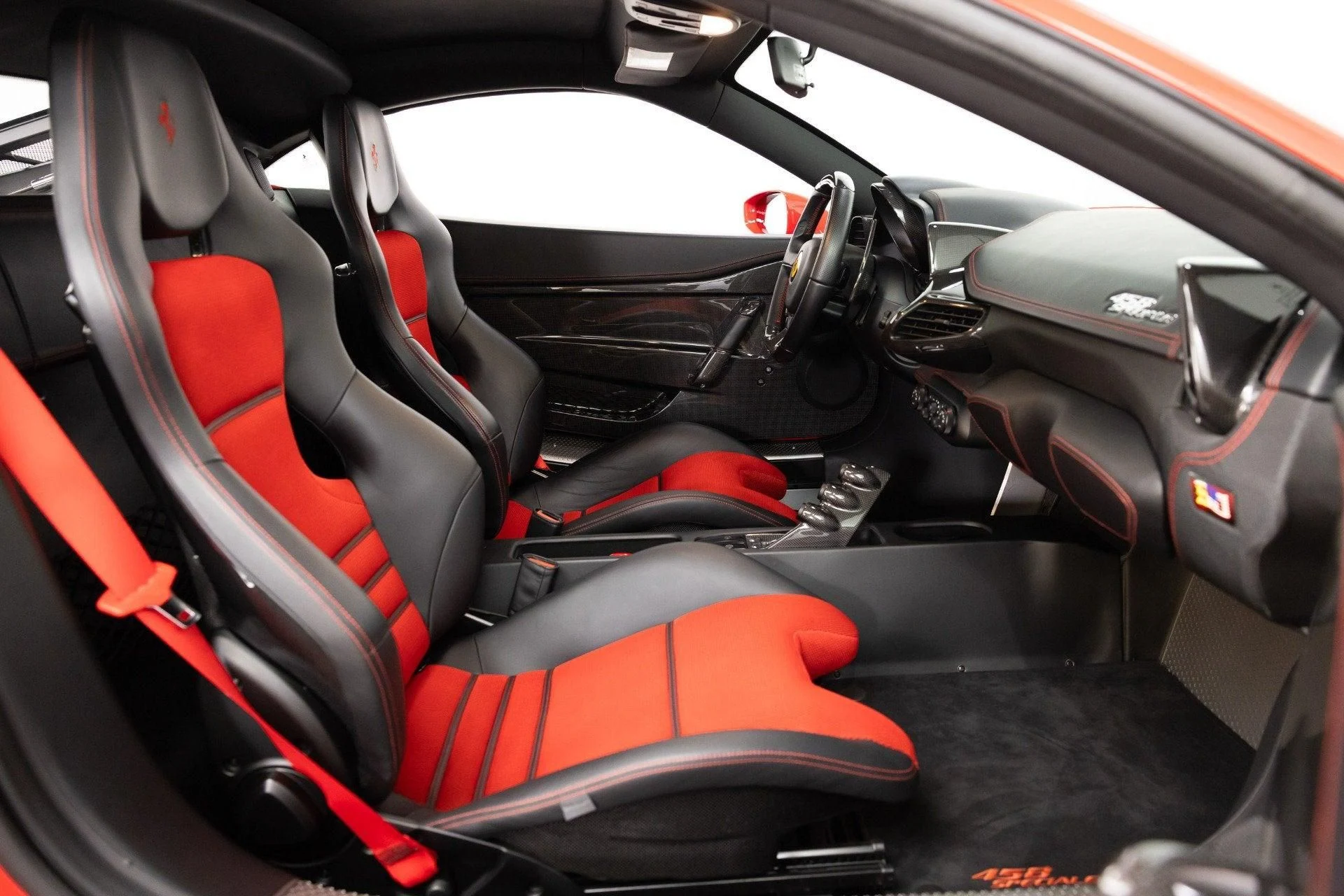 mph070_1983989160_Used_2014_Ferrari_458_Speciale_1786703973_18dacb8347