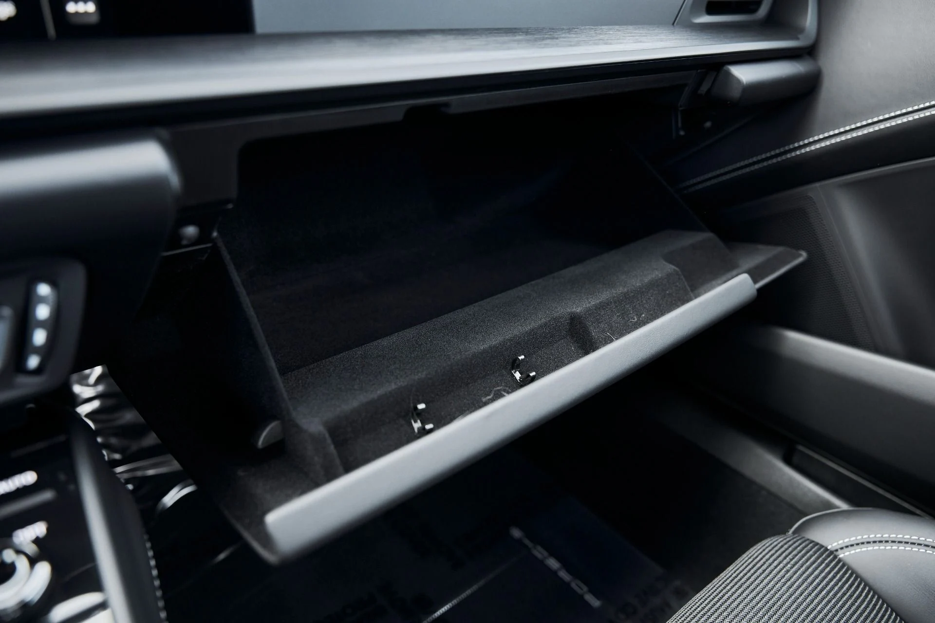 mph070_1993975251_Used_2023_Porsche_911_GT_3_1771295208_e2d79db0e5