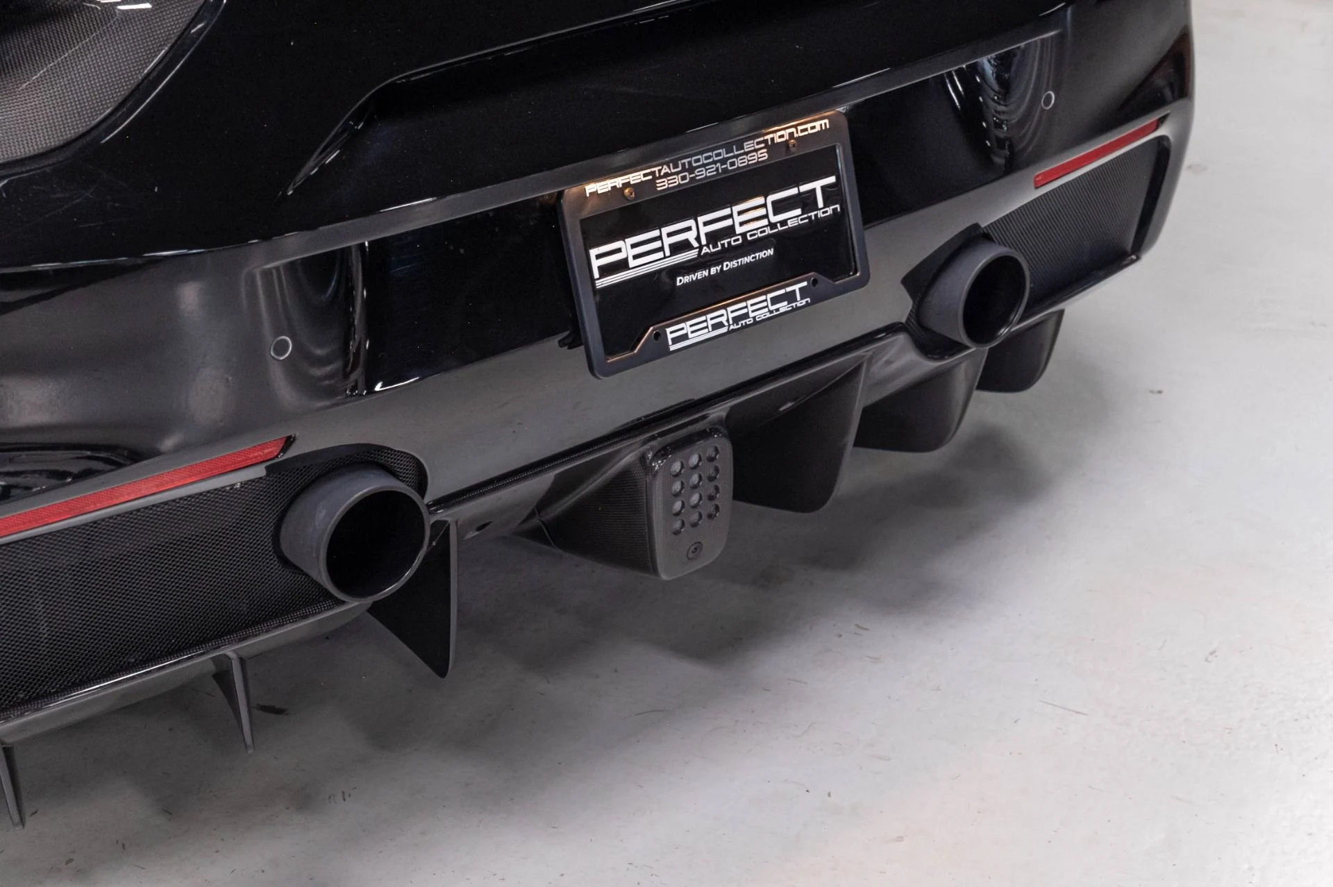 mph070_2071930003_Used_2016_Ferrari_488_Spider_Base_1785961462_416669430e