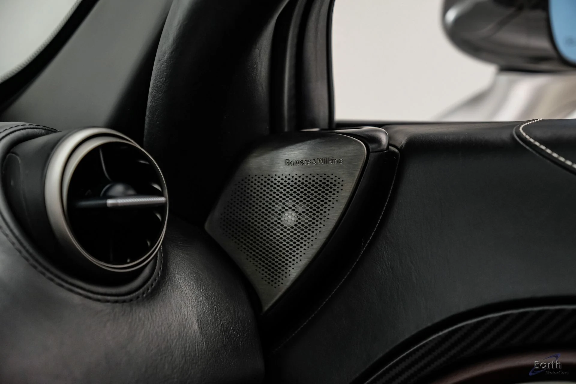 mph070_2135158863_c33a6786bb057ab448434bc30759a70dx_7d2cf57cca