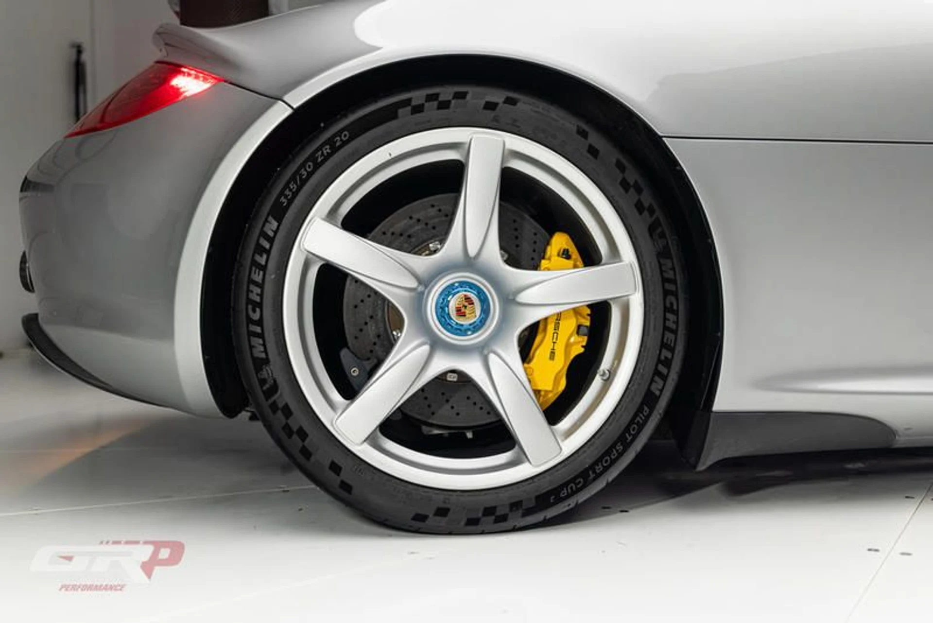 mph070_2161768920_4251_BD_93_A7_D7_453_A_ACB_8_F5_CBE_279570_D_469442e599