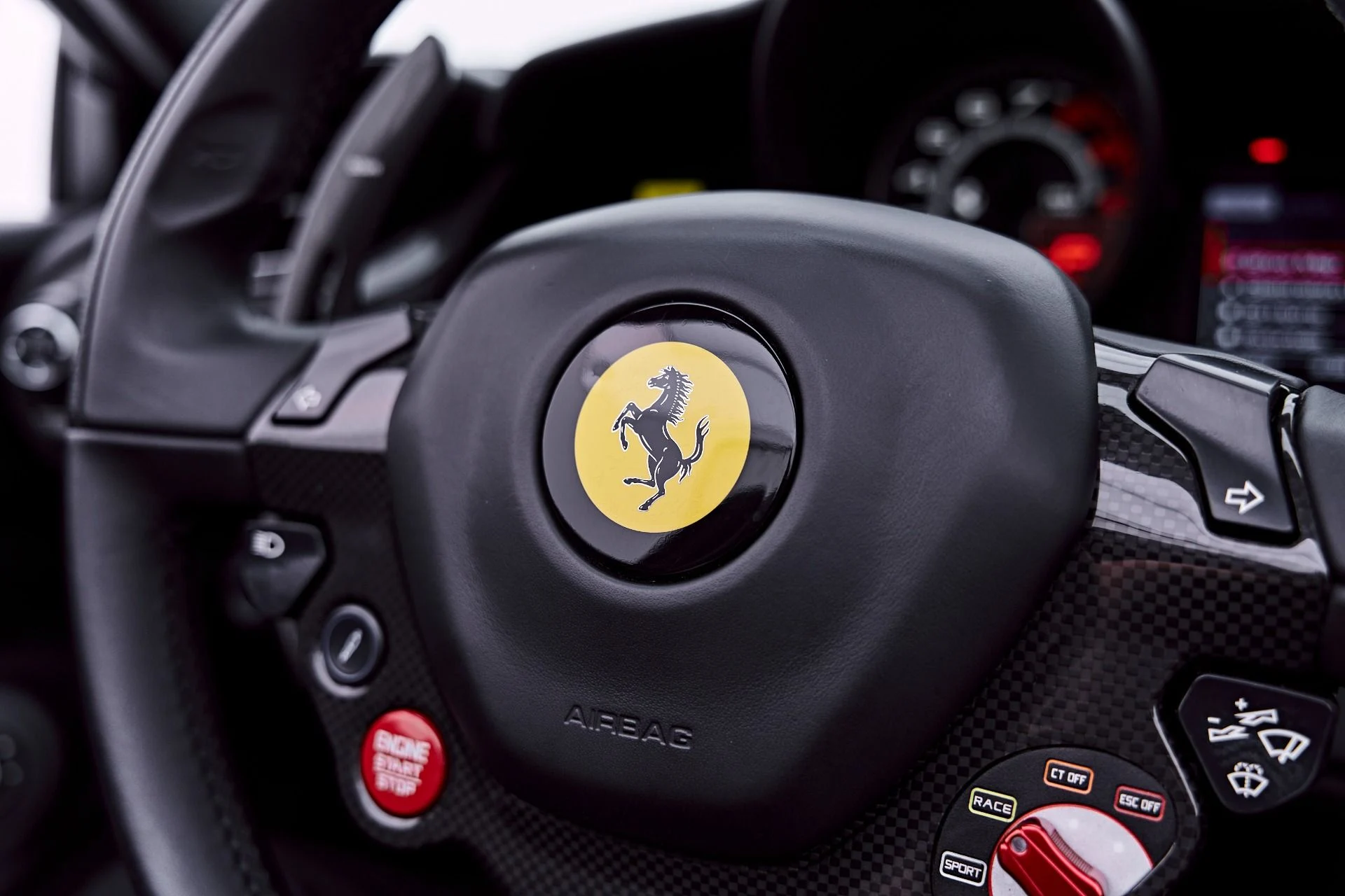 mph070_2238768058_Used_2019_Ferrari_488_Spider_Base_1782196581_a93ce1e9dc