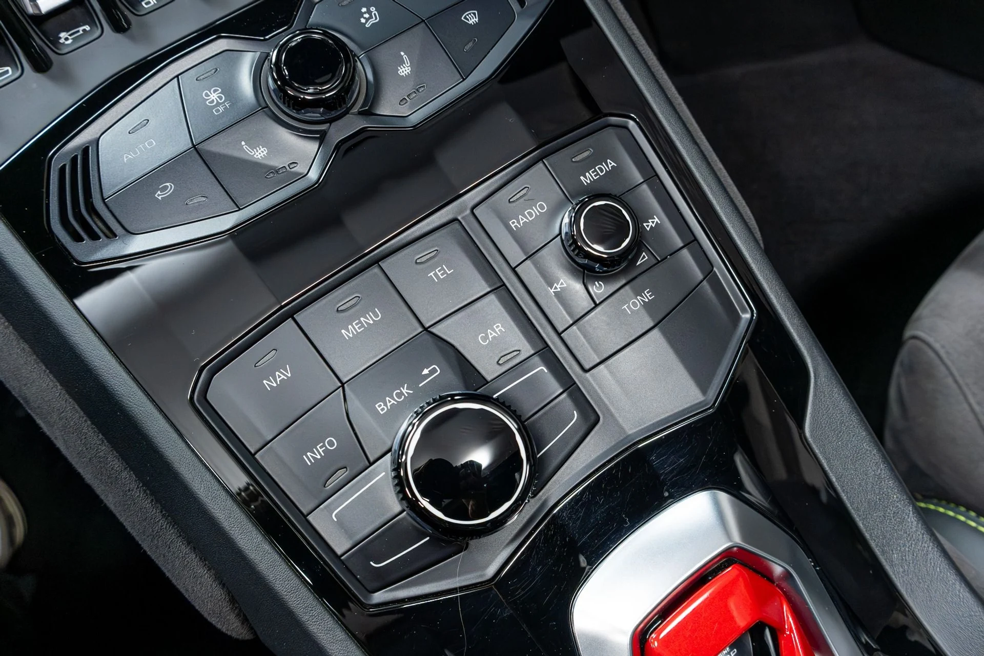 mph070_2247032339_Used_2017_Lamborghini_Huracan_1775865662_701c3a2c93