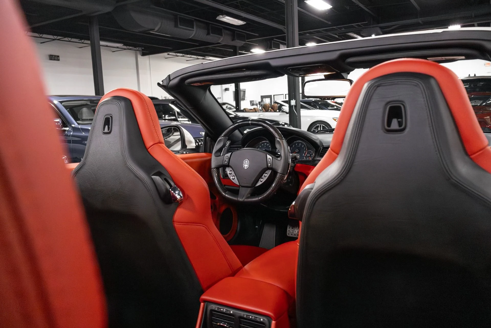 mph070_2293913163_Used_2018_Maserati_Gran_Turismo_1761598740_e97b2c1ccb