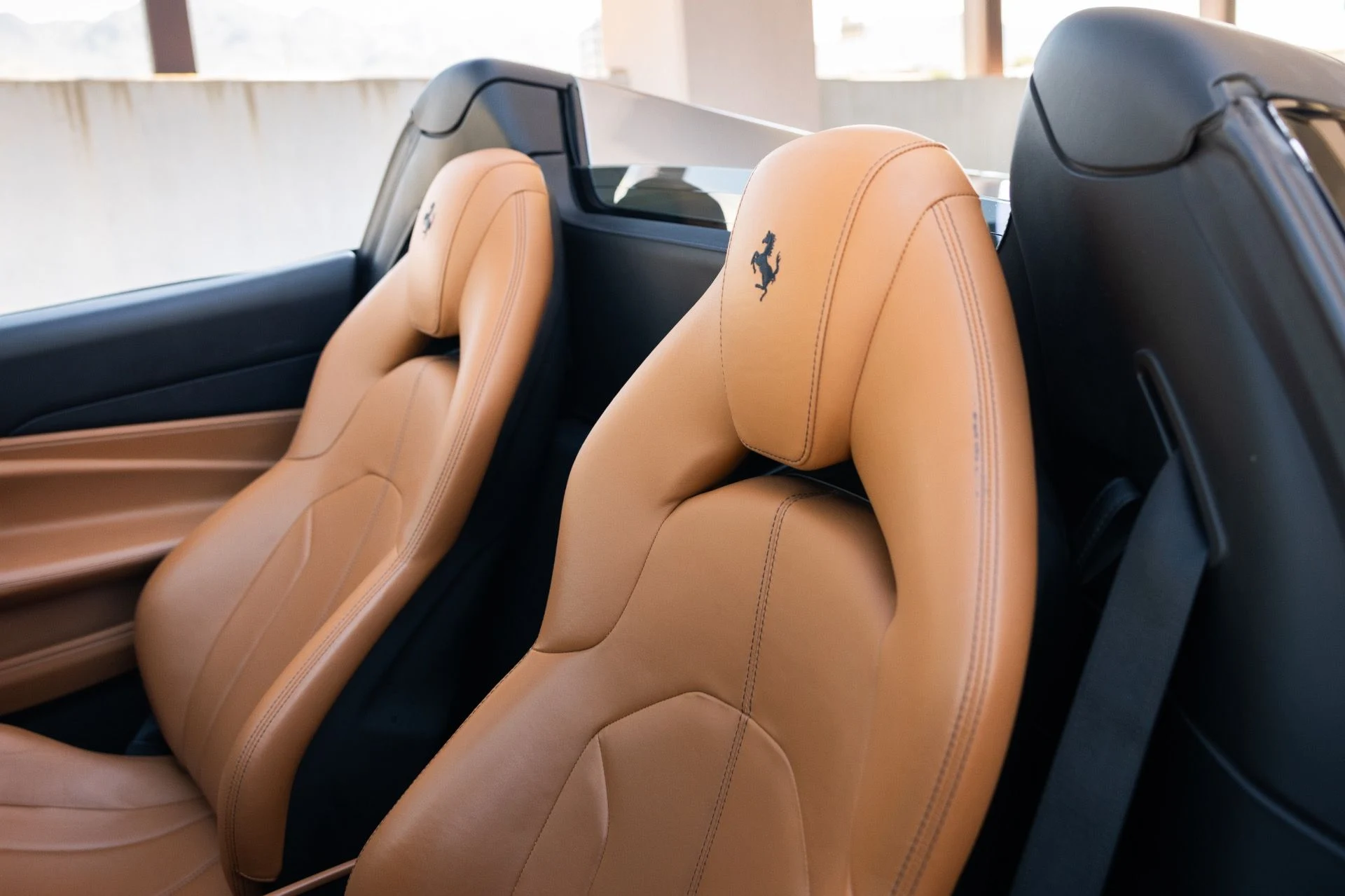 mph070_2314345816_Used_2021_Ferrari_F8_Spider_1791592255_d48110f508