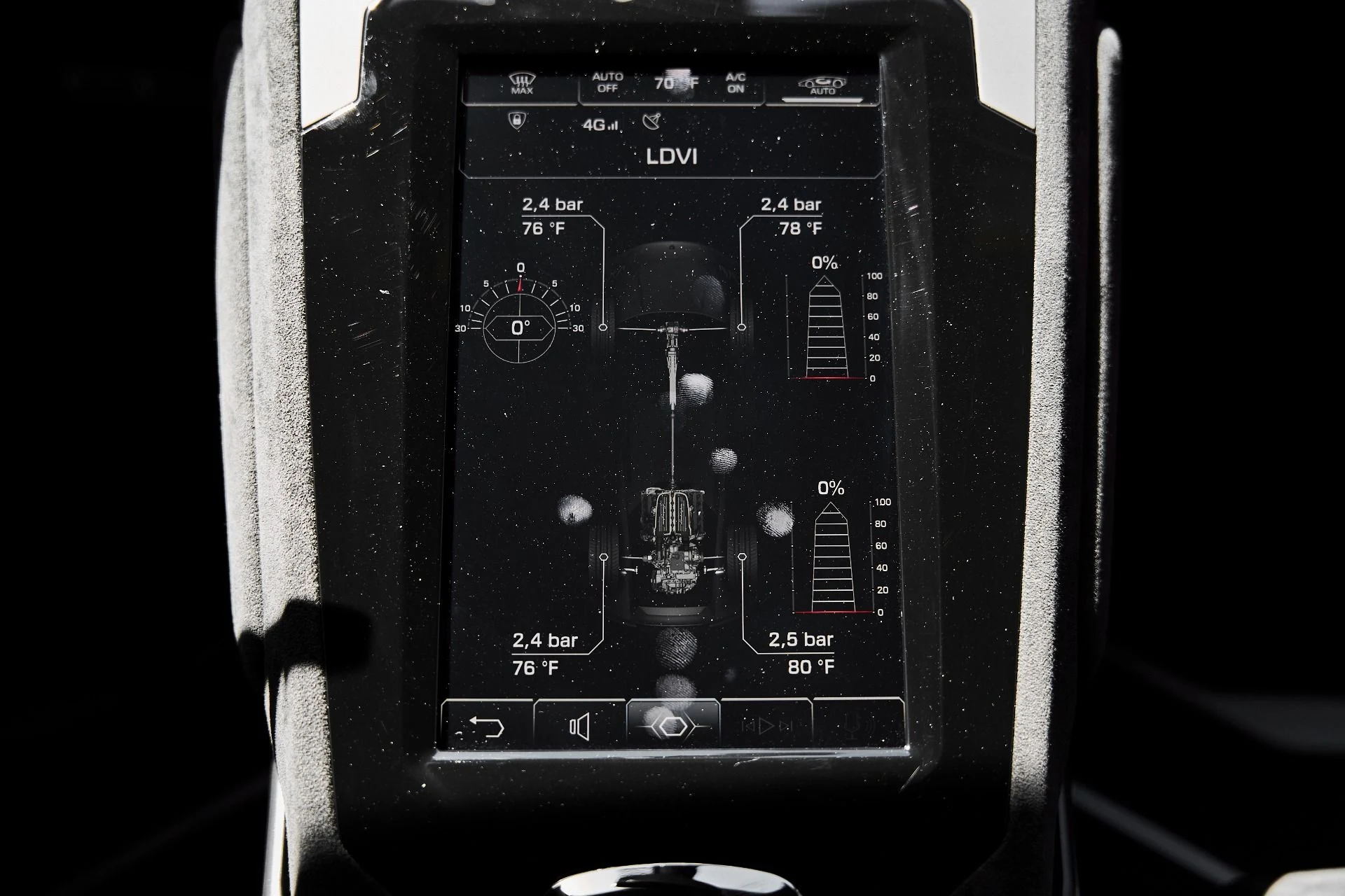 mph070_2350017752_Used_2023_Lamborghini_Huracan_Sterrato_Base_1776823511_3cff24fff9