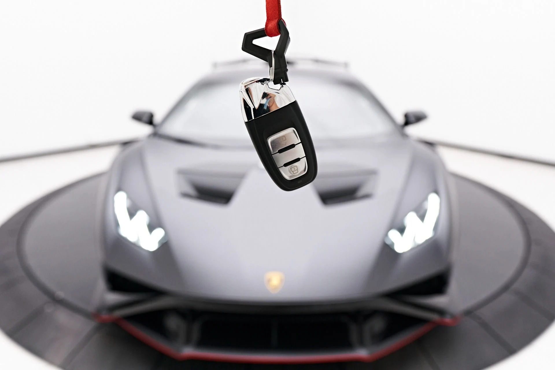 mph070_2361626235_Used_2023_Lamborghini_Huracan_STO_Base_1696892071_84adb623df