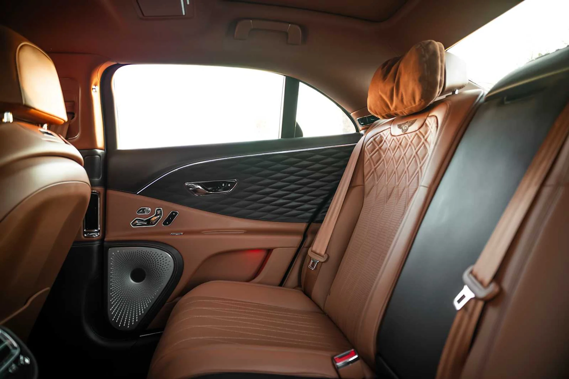 mph070_2469791850_34605357ea272bcb8e102017aa1067b3x_0b47c24d1e