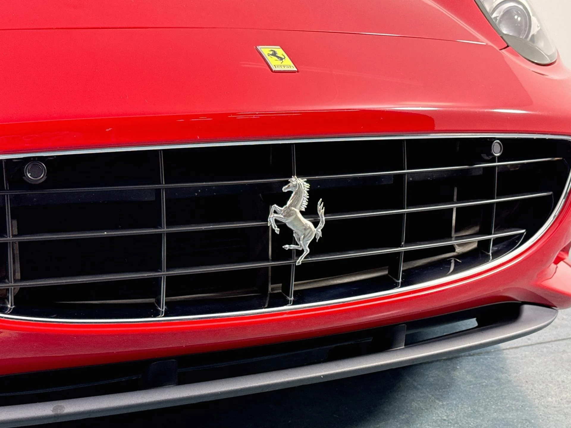 mph070_2476158631_Used_2010_Ferrari_California_1790360512_c52a16fe21