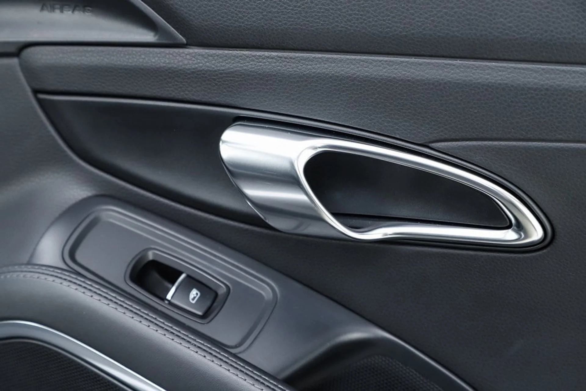 mph070_2586469541_405c60e7eedcc67f758ca9f6a6f5d779x_9e2e7ede10