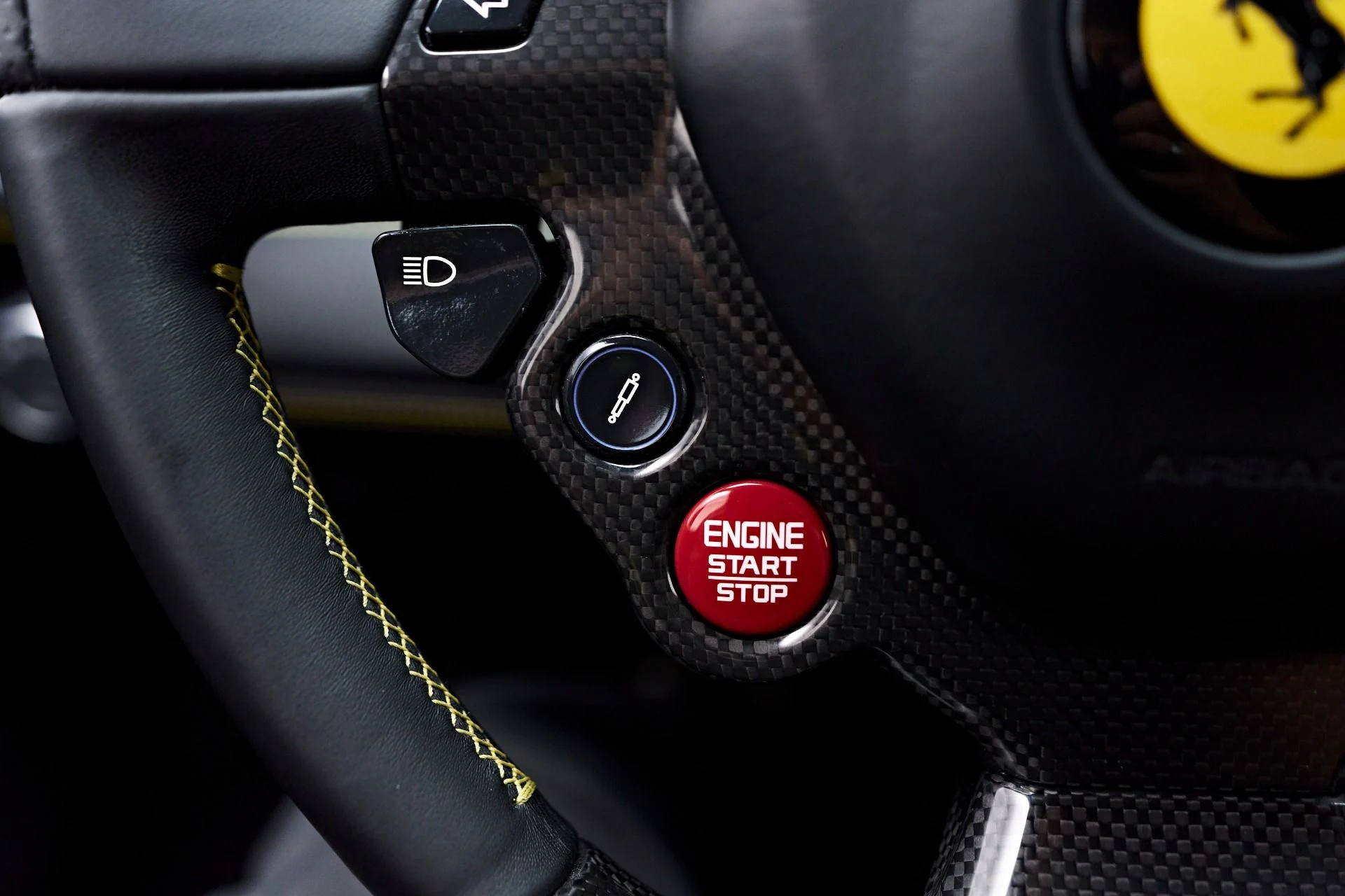 mph070_2593537846_Used_2016_Ferrari_488_GTB_Base_1755995830_02a22c363c