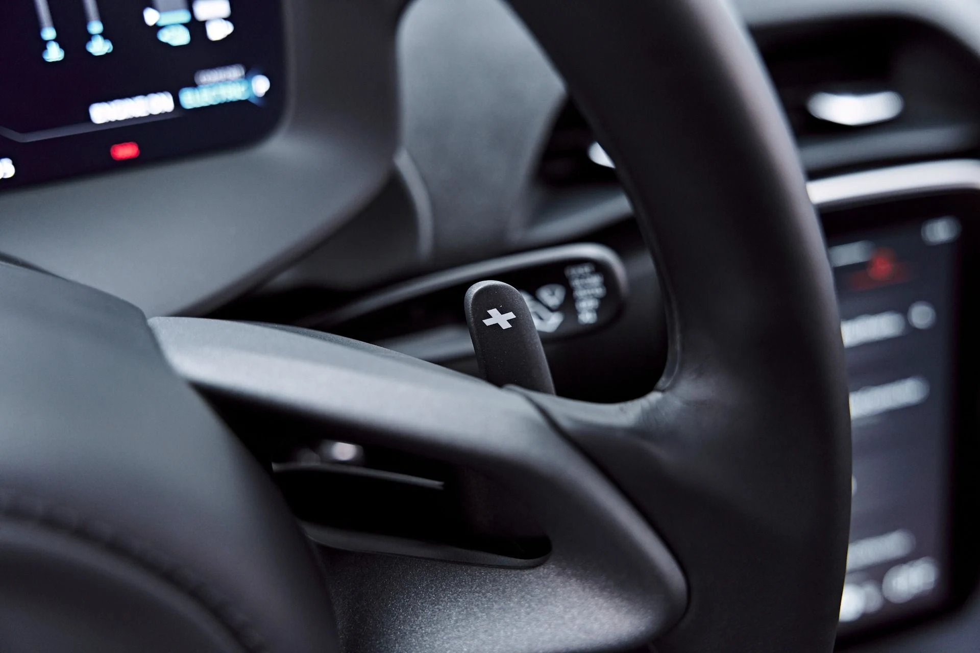 mph070_2597578911_Used_2026_Mc_Laren_Artura_Vision_1777507553_b96c0d001b