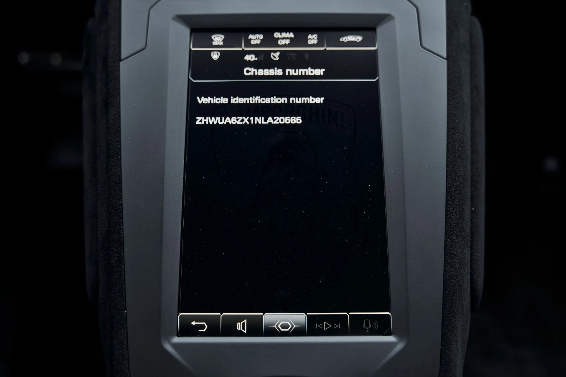 mph070_2663452020_Used_2022_Lamborghini_Huracan_STO_Base_1771294616_155c7ec8e0