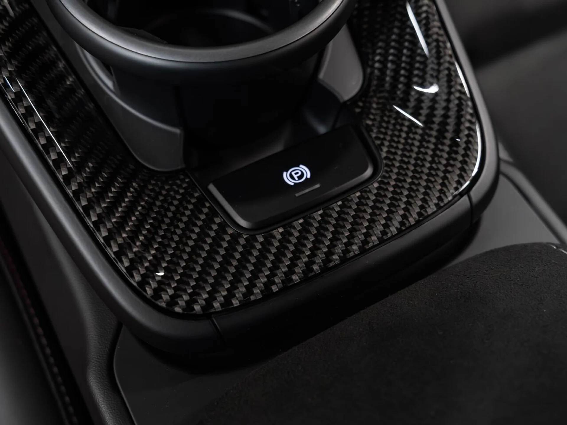 mph070_2684159857_porsche_911_2022_2860d5a427