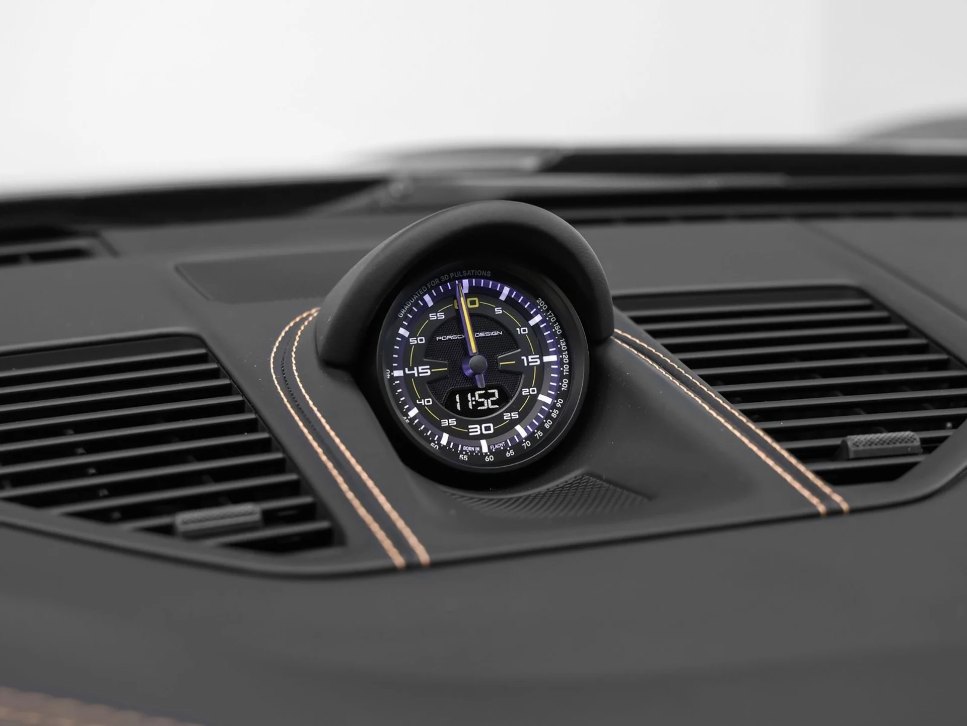 mph070_2729908346_71_7b804f5cd4