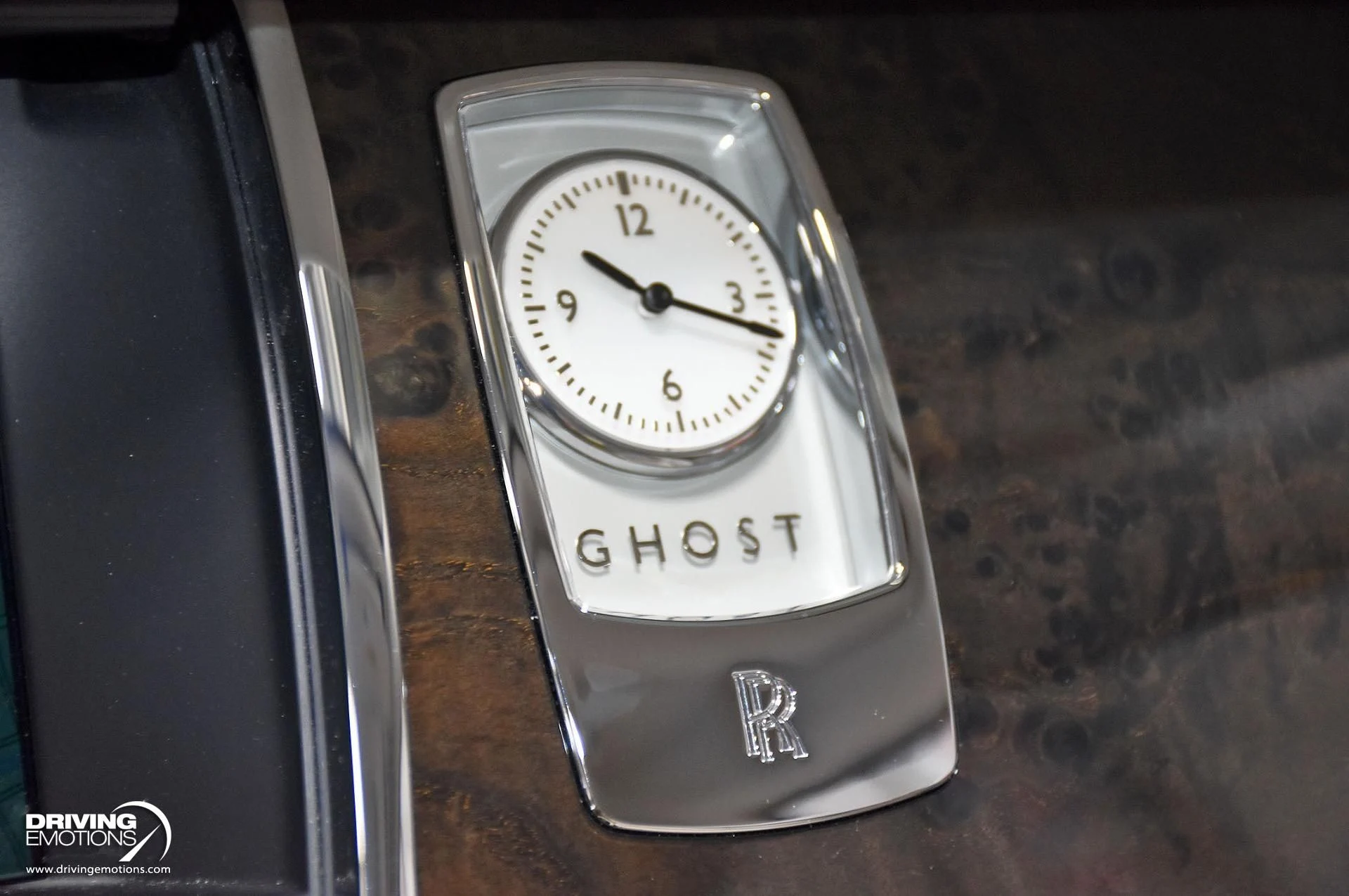 mph070_2736191652_872_p71_l_720bca722c