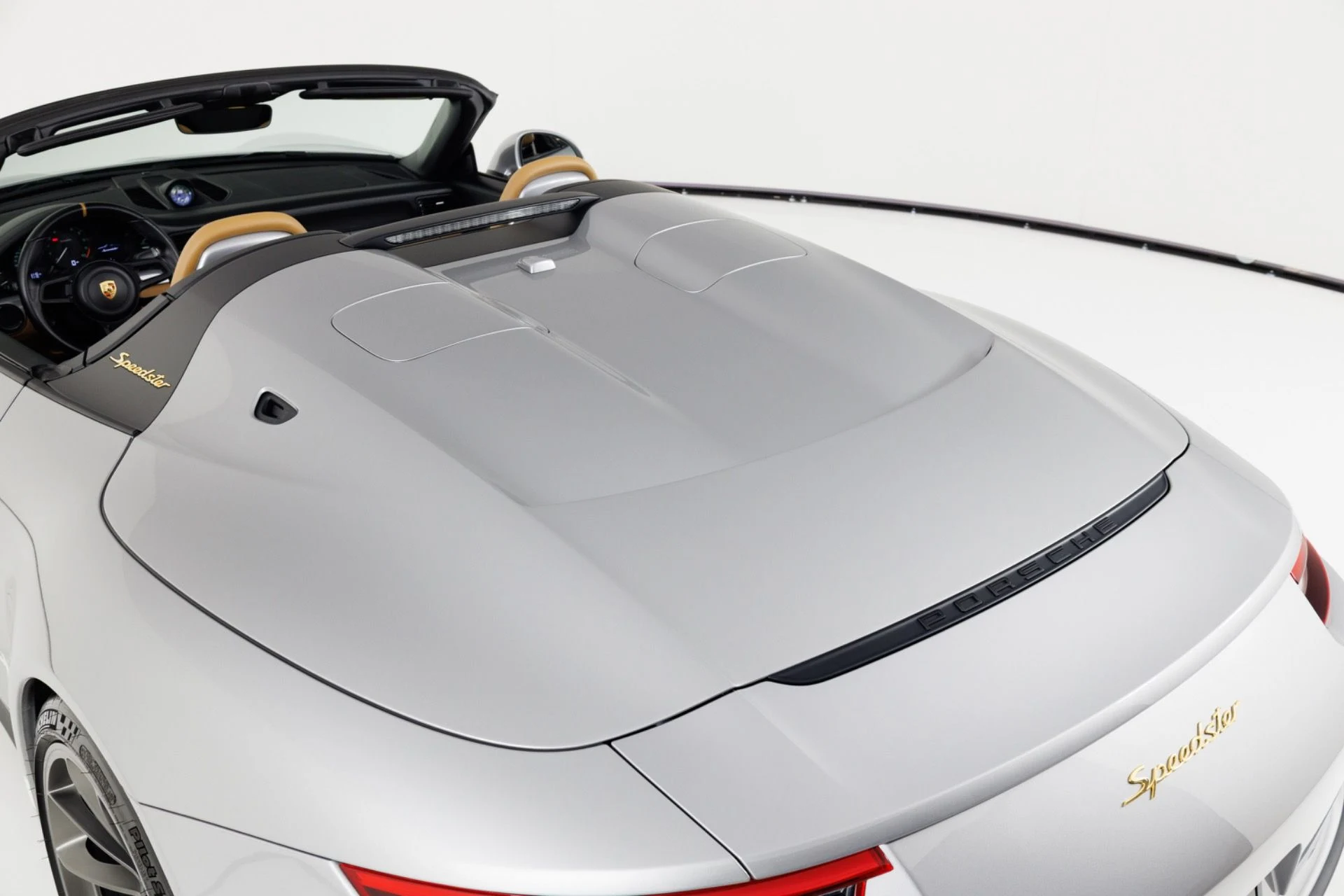 mph070_2749200290_Used_2019_Porsche_911_Speedster_1790794396_41ad262c3c