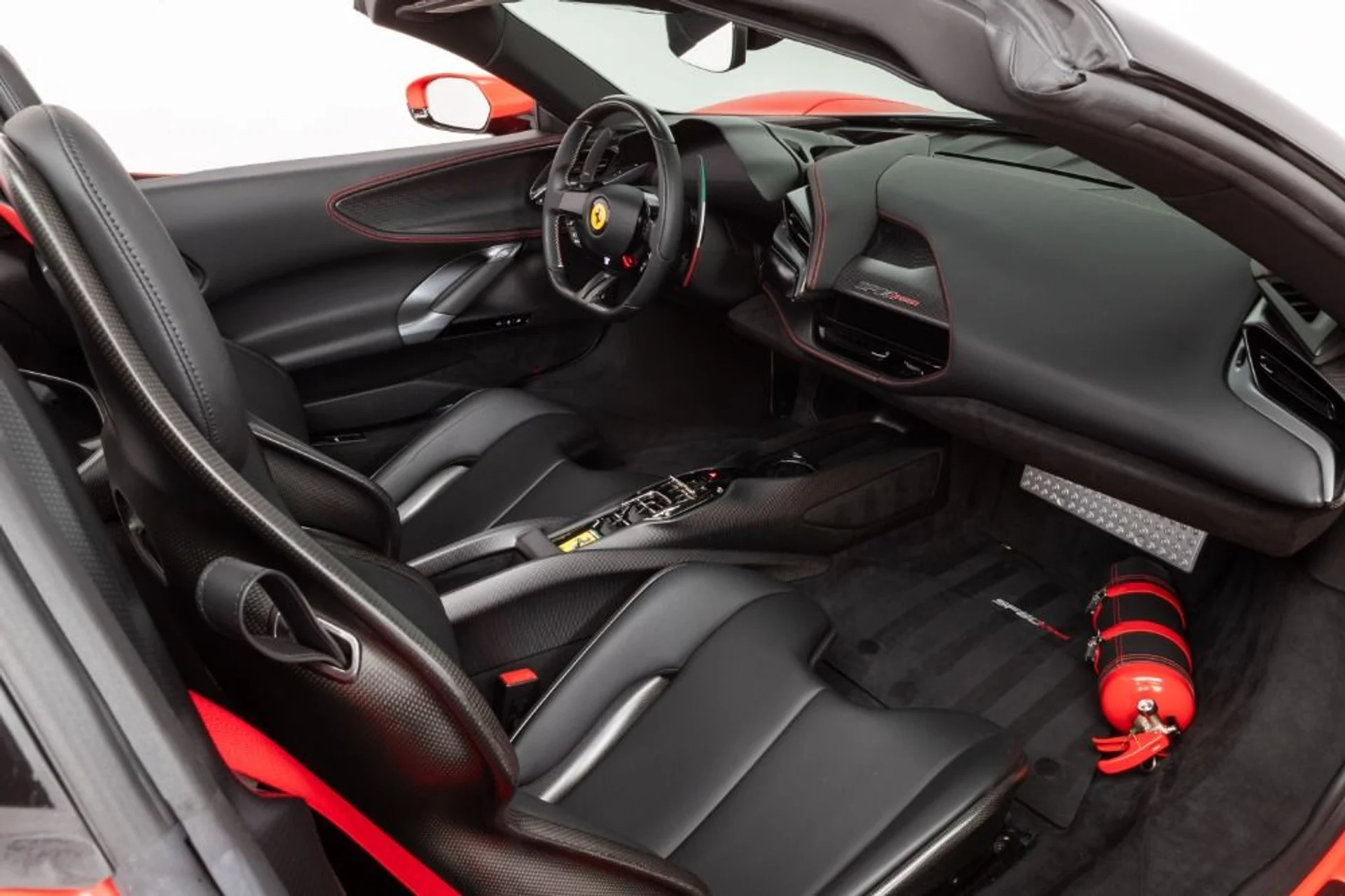 mph070_2759970434_Used_2022_Ferrari_SF_90_Spider_609cb99fc1