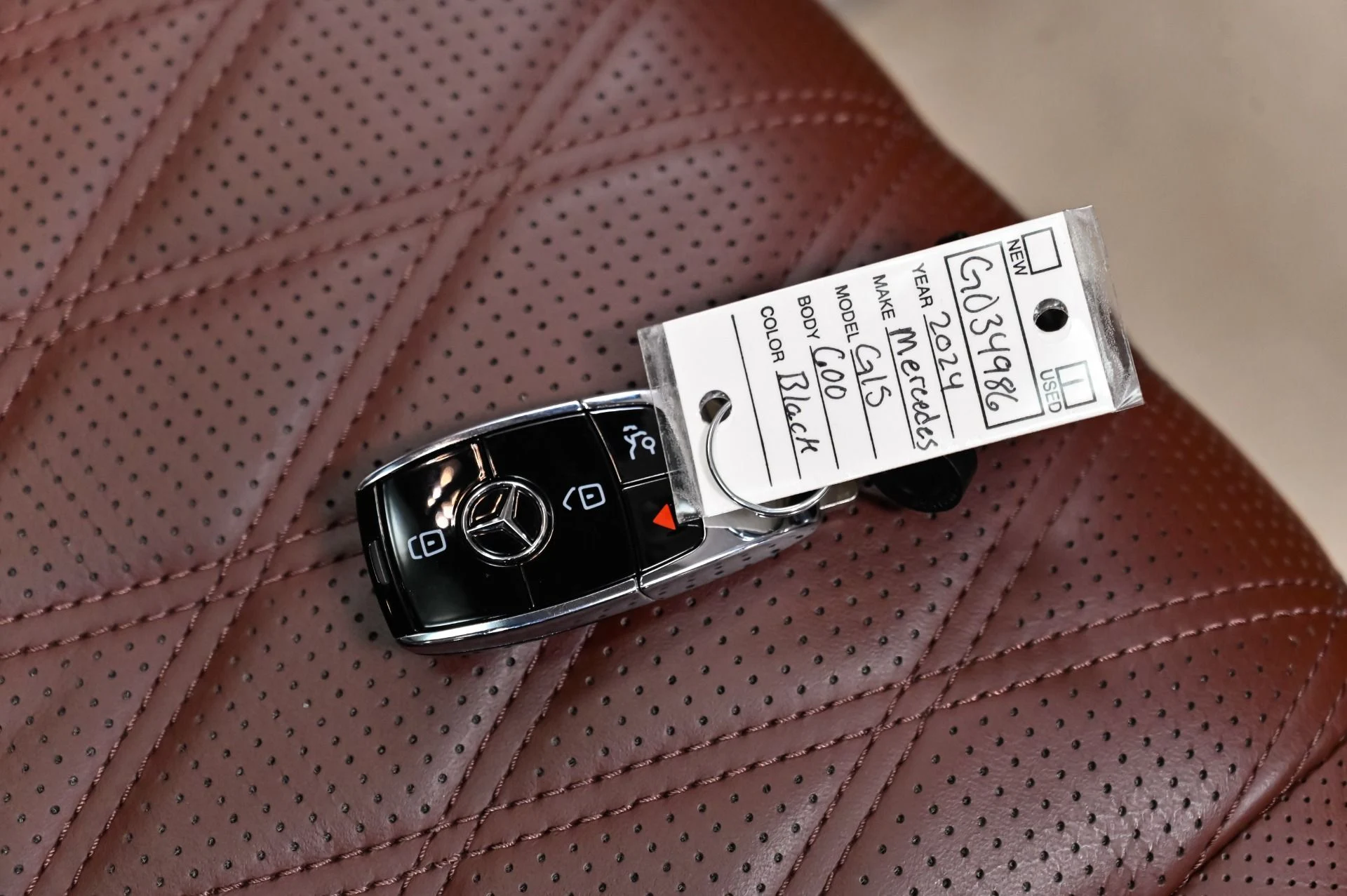 mph070_2779928653_Used_2024_Mercedes_Benz_GLS_Maybach_GLS_600_4_MATIC_1789504682_81a3692703