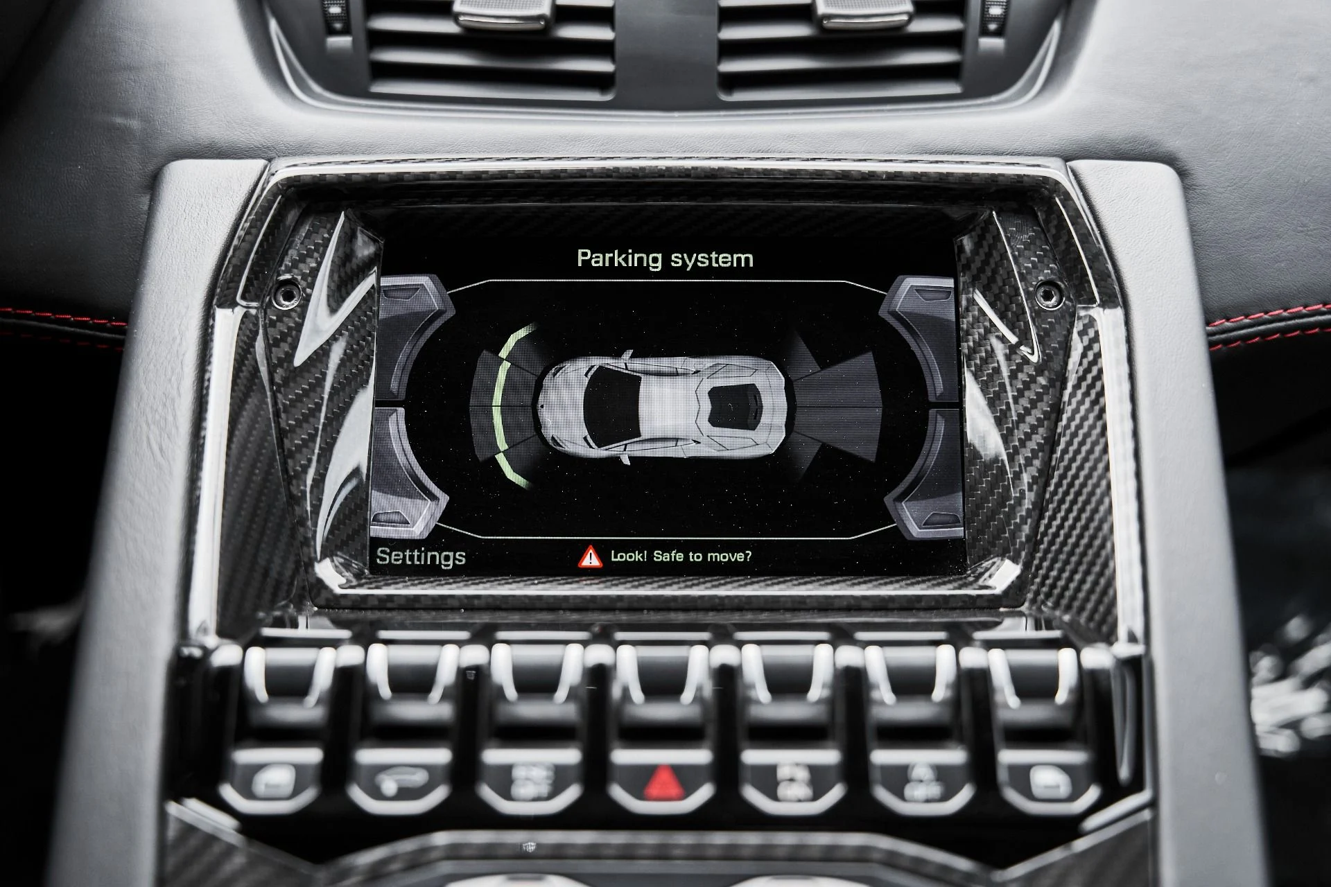 mph070_2798084615_Used_2018_Lamborghini_Aventador_S_Base_1775006959_d2990844b5