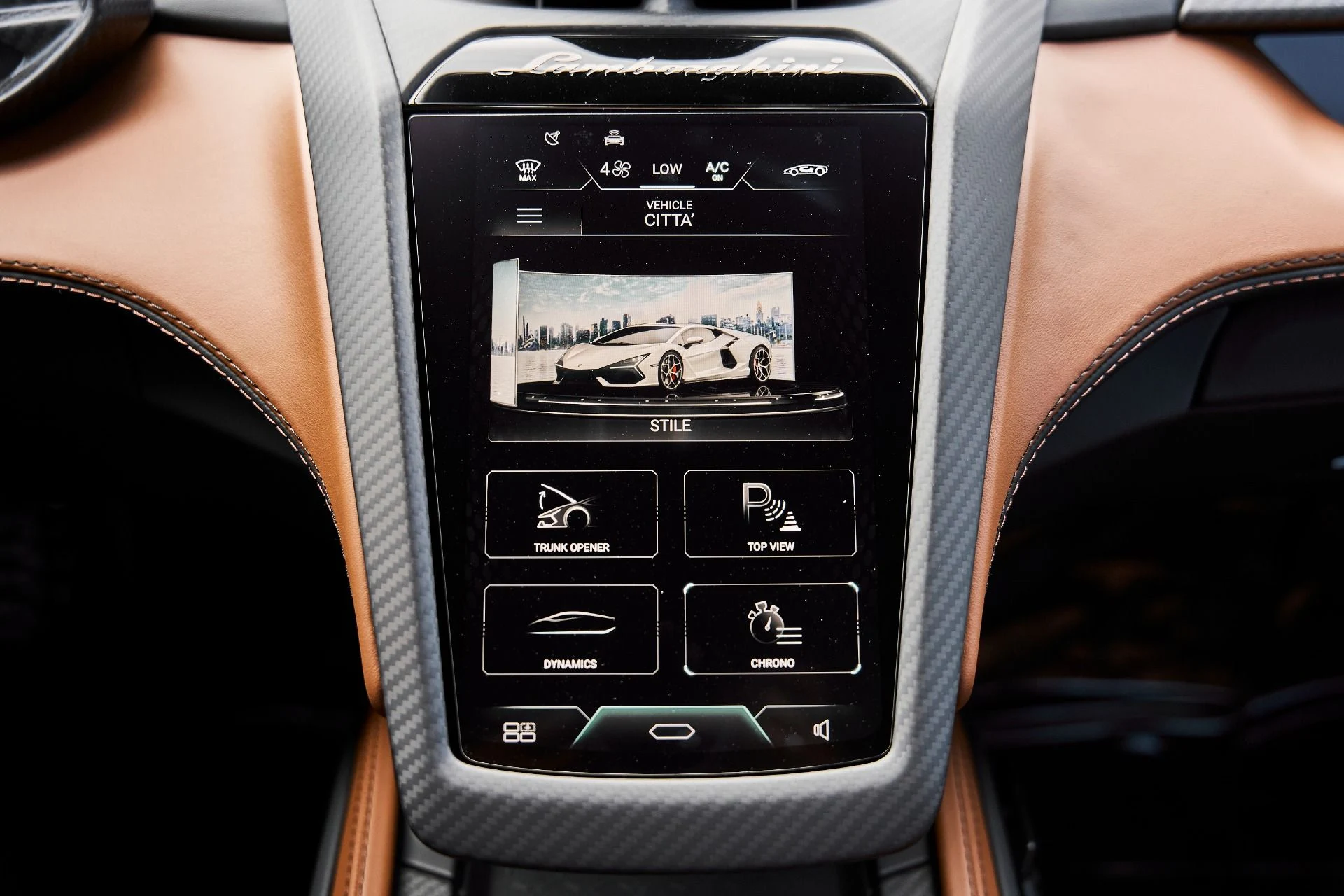 mph070_2860570415_Used_2025_Lamborghini_Revuelto_Base_1777078199_c2c2bec577