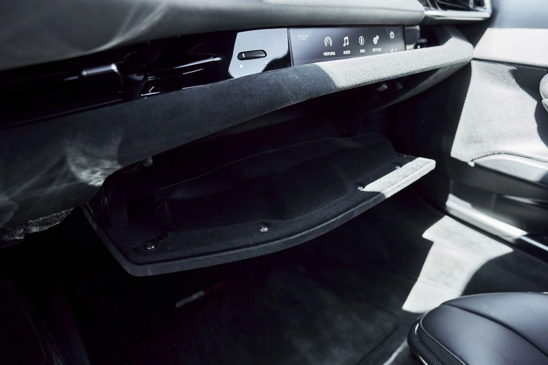 mph070_2950904684_Used_2022_Ferrari_296_GTB_Base_1776124666_e4f422c9df