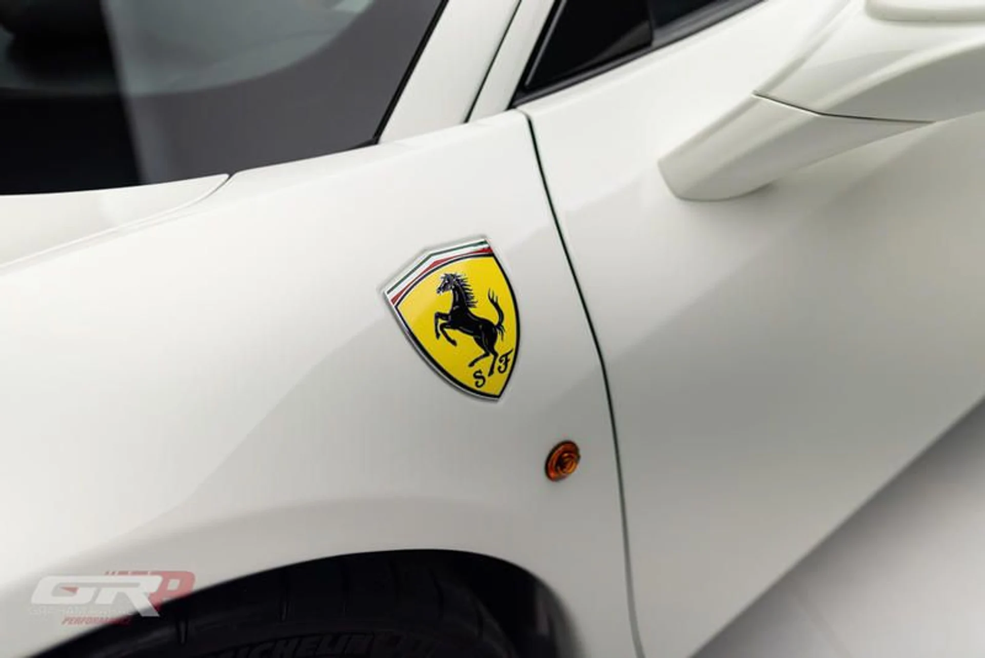 mph070_2980147804_AE_6_F2_ECB_7_A55_488_B_83_F8_521701_A5_BB_23_27aa99e900