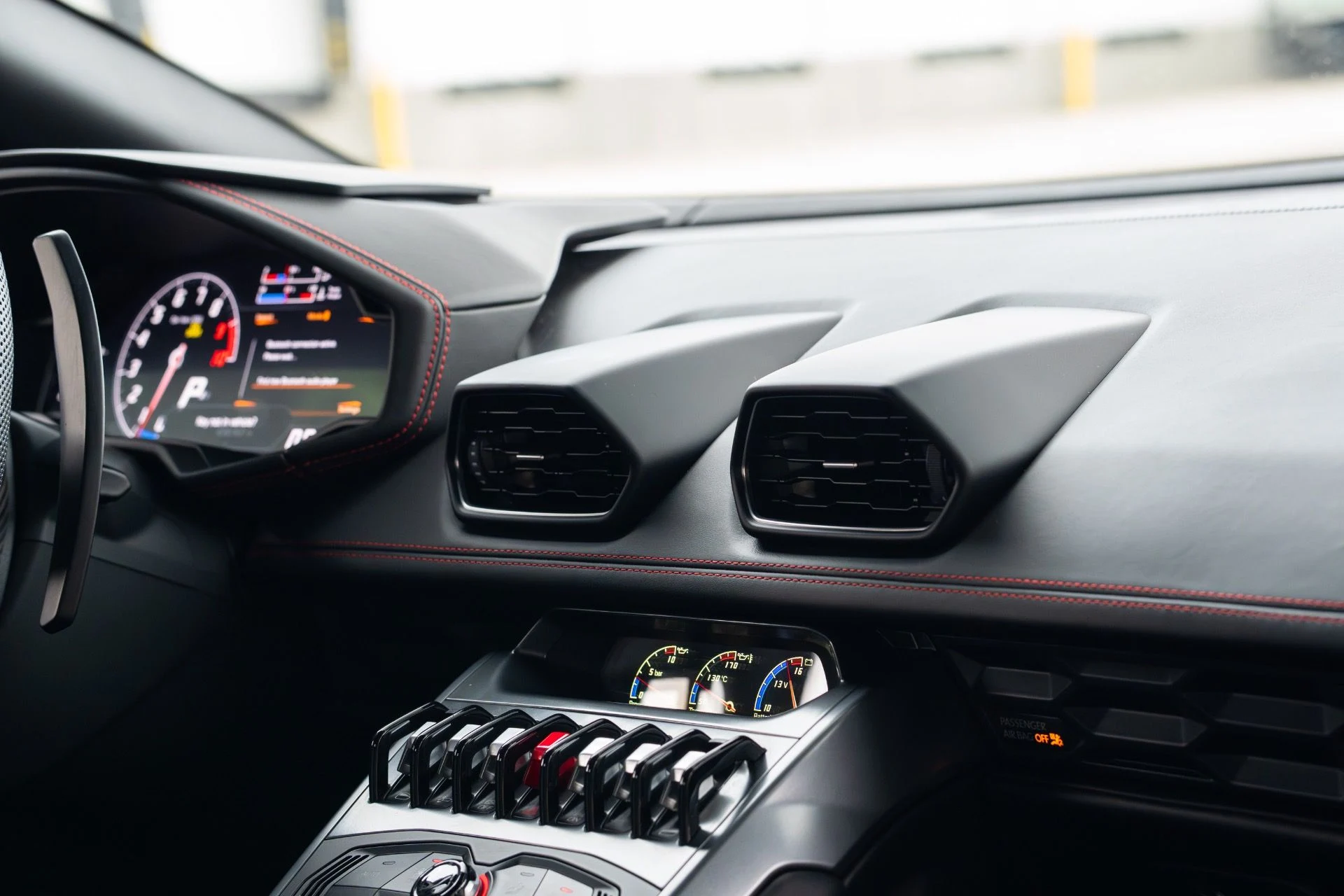 mph070_2980799623_Used_2015_Lamborghini_Huracan_LP_610_4_1780446650_d493cfe564
