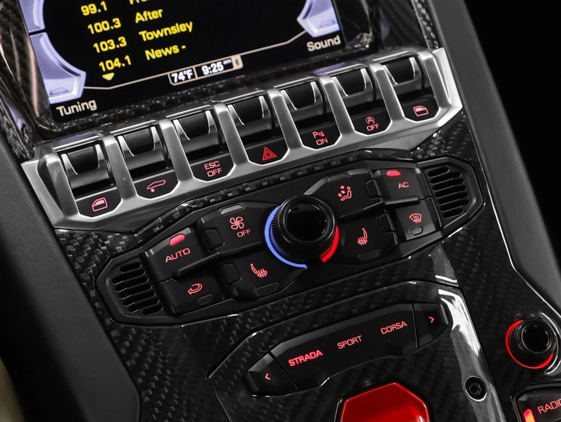 mph070_2998567295_71_57de2863ad