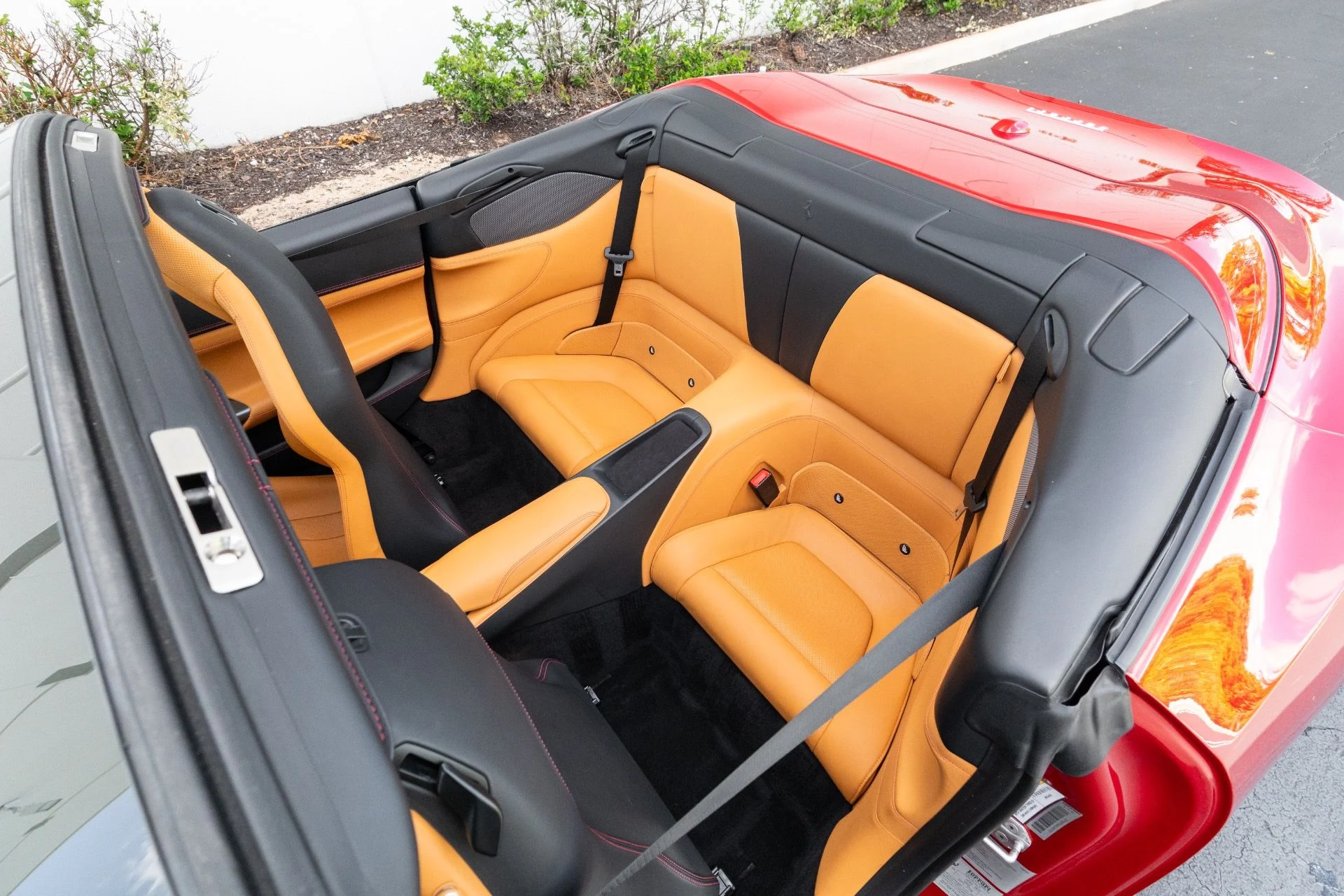 mph070_3010433831_Used_2019_Ferrari_Portofino_1779384789_a72ead8e73