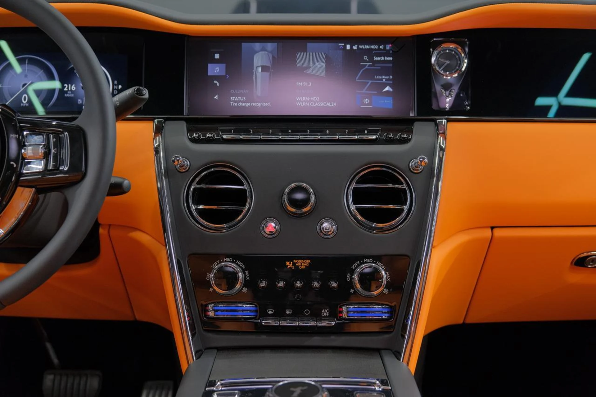 mph070_3021700368_35ca4009ba7d7a42bb9a6f5c65ec888b_fb9456cbf3