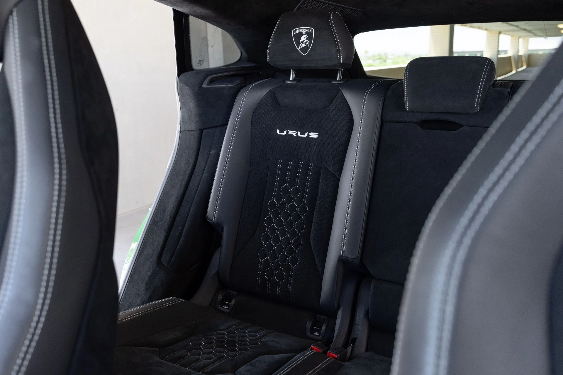 mph070_3048215957_Used_2023_Lamborghini_Urus_Performante_1780090775_7936fa301b