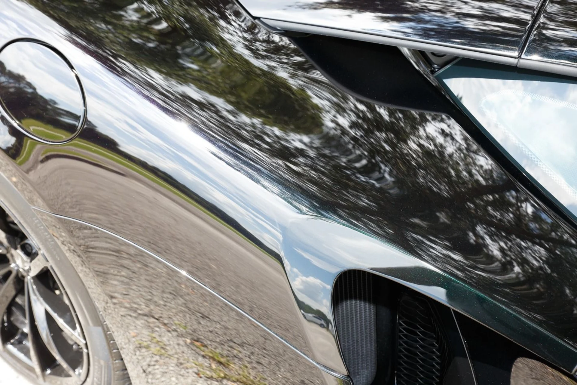 mph070_3173325095_440_p71_l_3592a28674