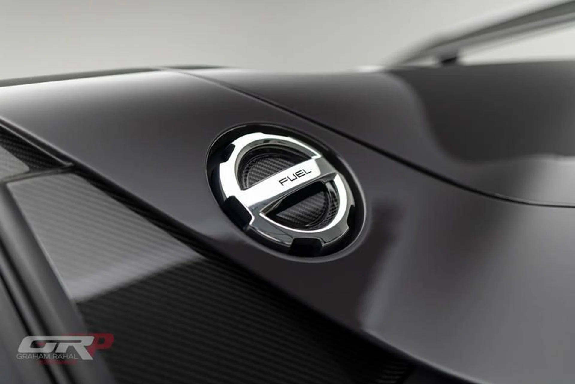 mph070_3176899358_6_B94_AAD_8_3771_4_D18_BCD_1_4_CA_086_AA_2_A6_C_6fefdb5522