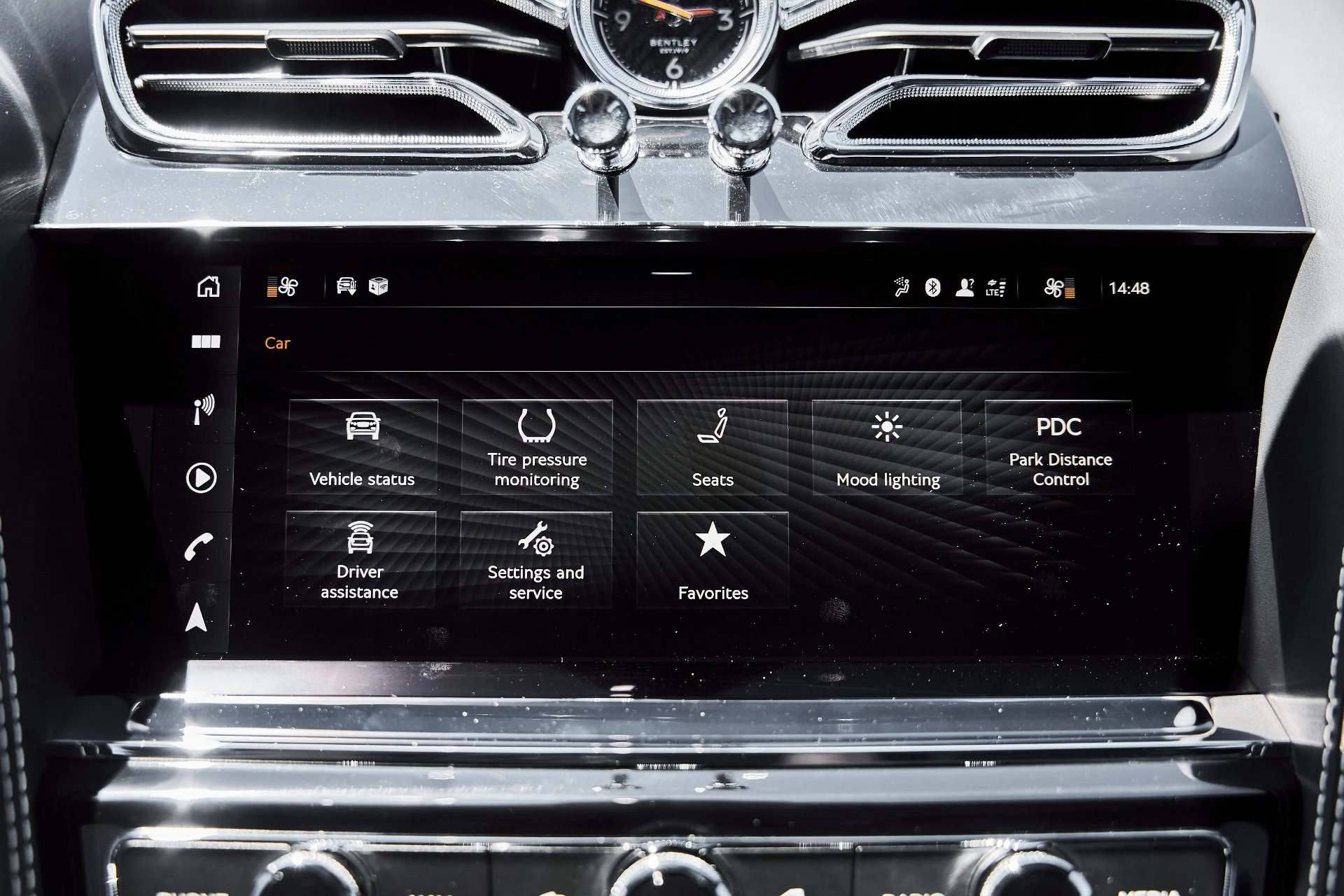 mph070_3184608586_Used_2024_Bentley_Bentayga_1778202872_8f44b114b6
