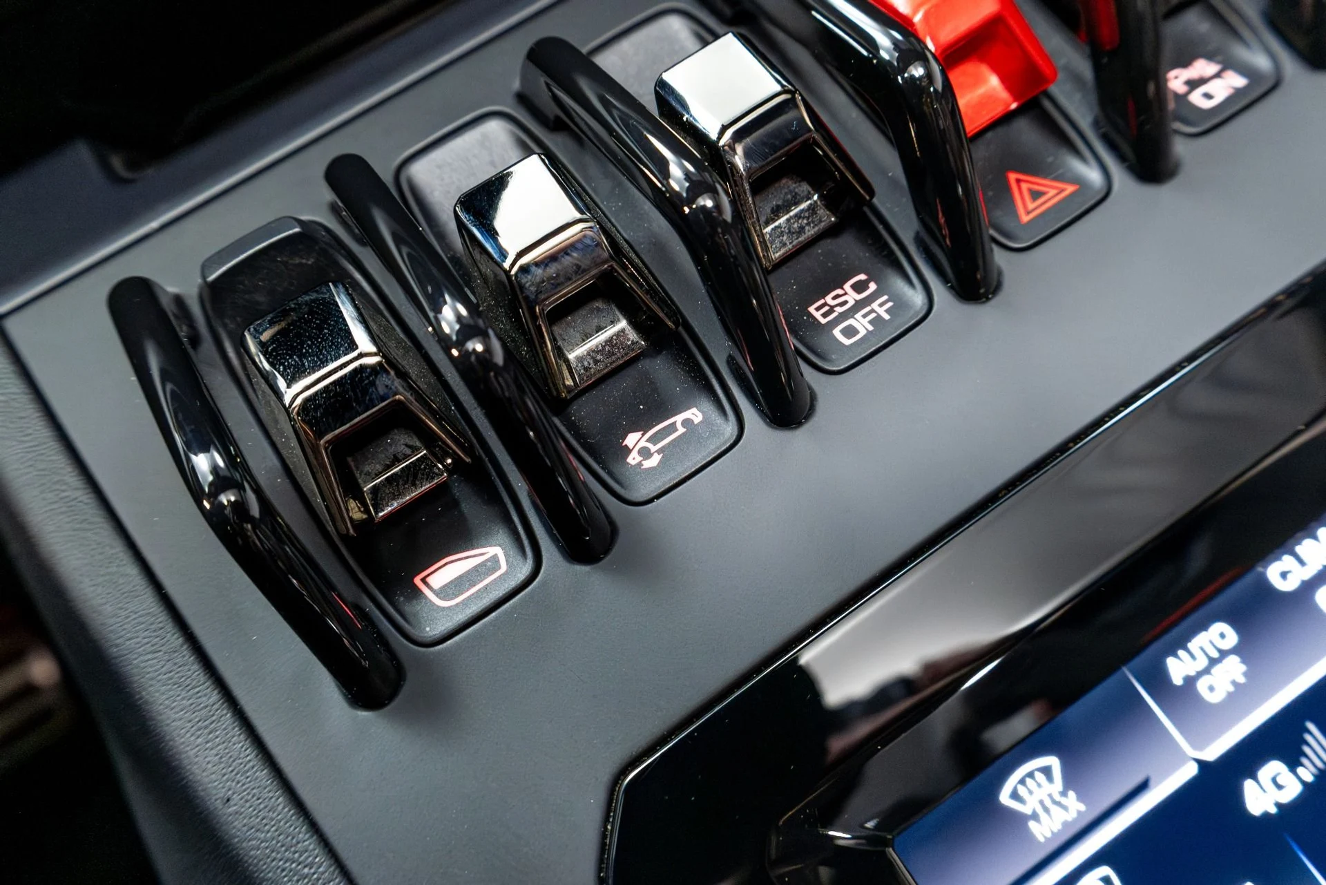 mph070_3189805960_Used_2020_Lamborghini_Huracan_EVO_1774302788_2f88e481d5