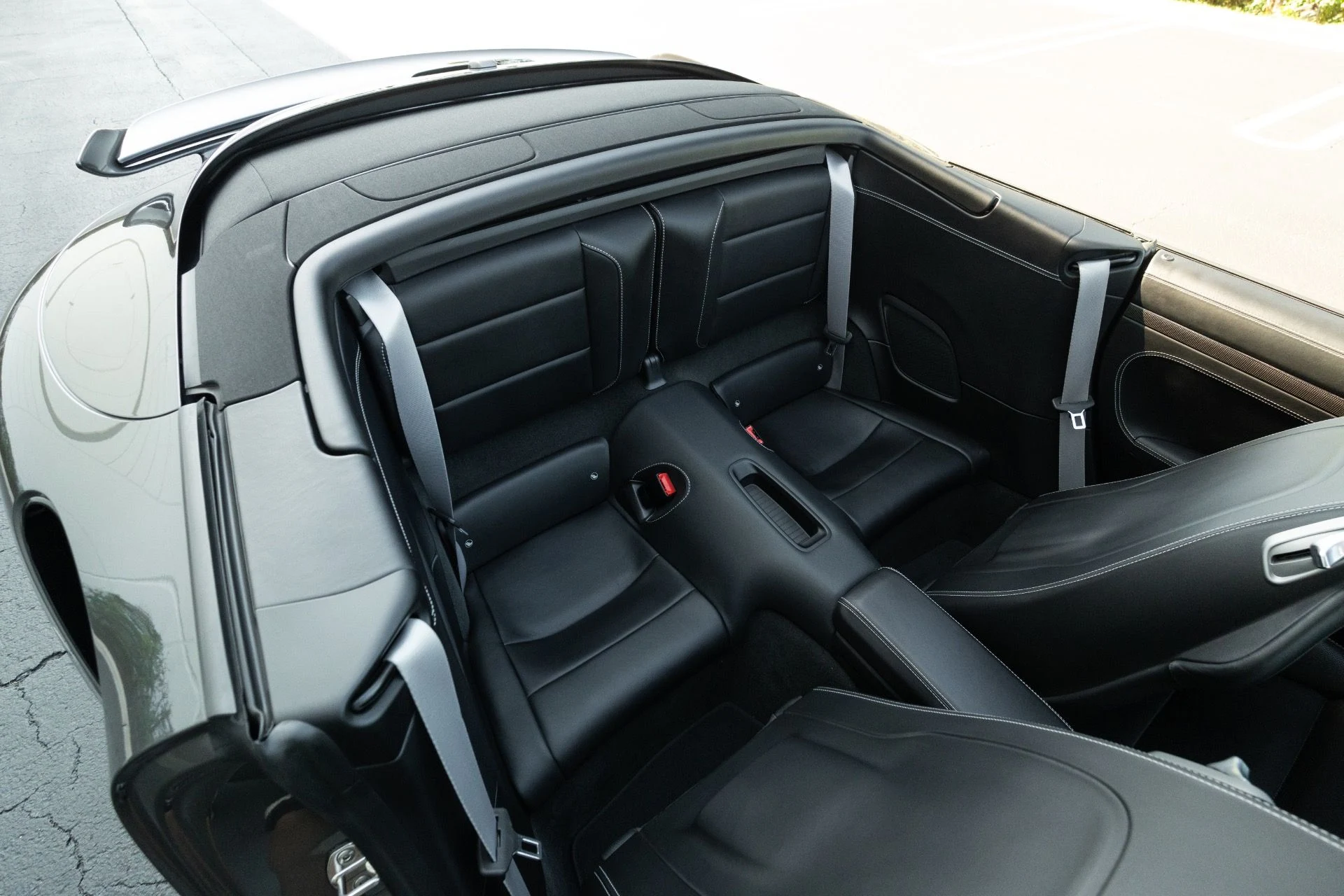 mph070_3194632164_Used_2019_Porsche_911_Turbo_S_1766778230_7e06c0d7c9