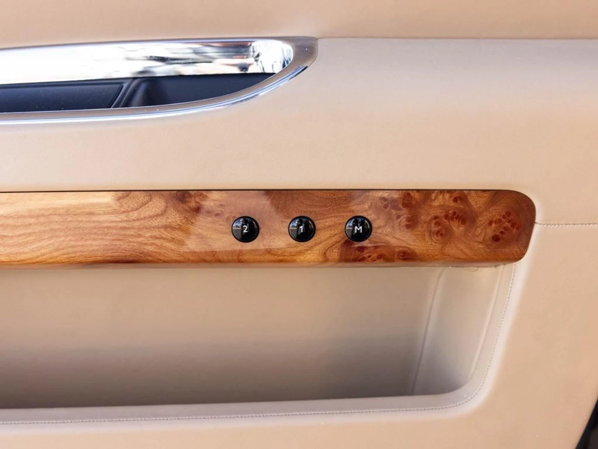 mph070_3212914849_481787351_694423234f23a11bfcaf556f_dc8edbd715