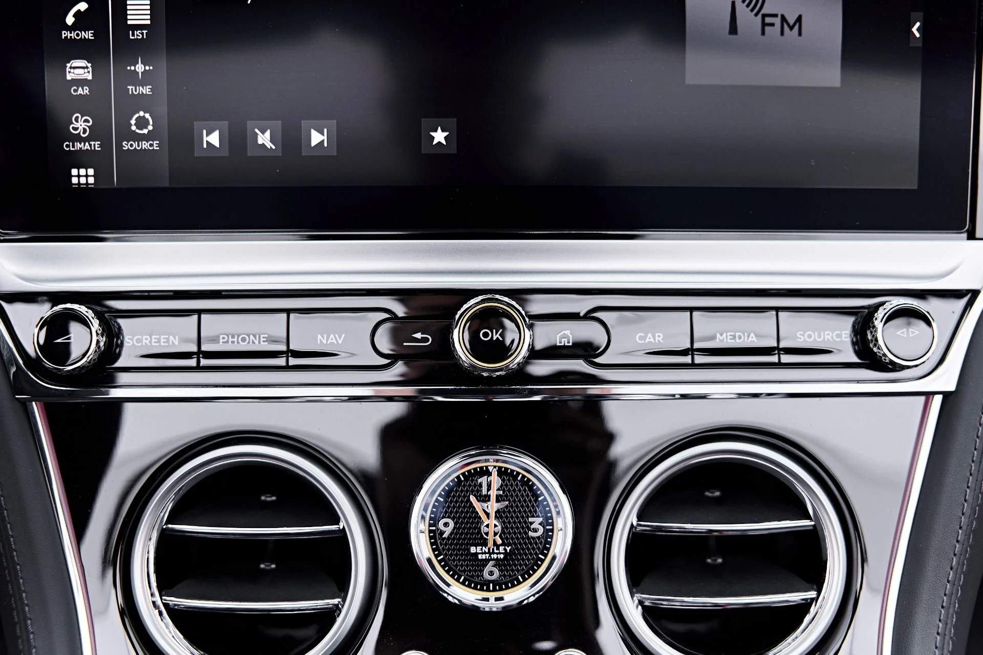 mph070_322207599_Used_2024_Bentley_Continental_GT_Speed_1790300549_f24d343063