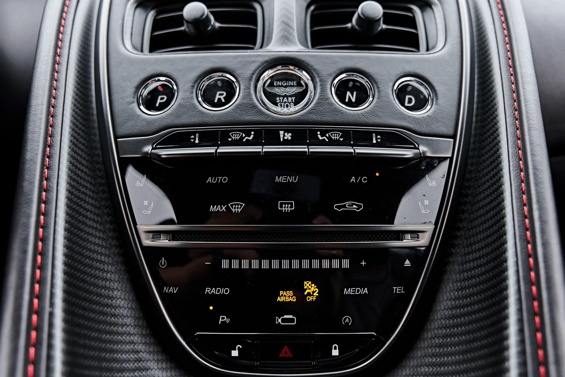 mph070_3251077156_Used_2019_Aston_Martin_DBS_Superleggera_1791337540_2760444afd