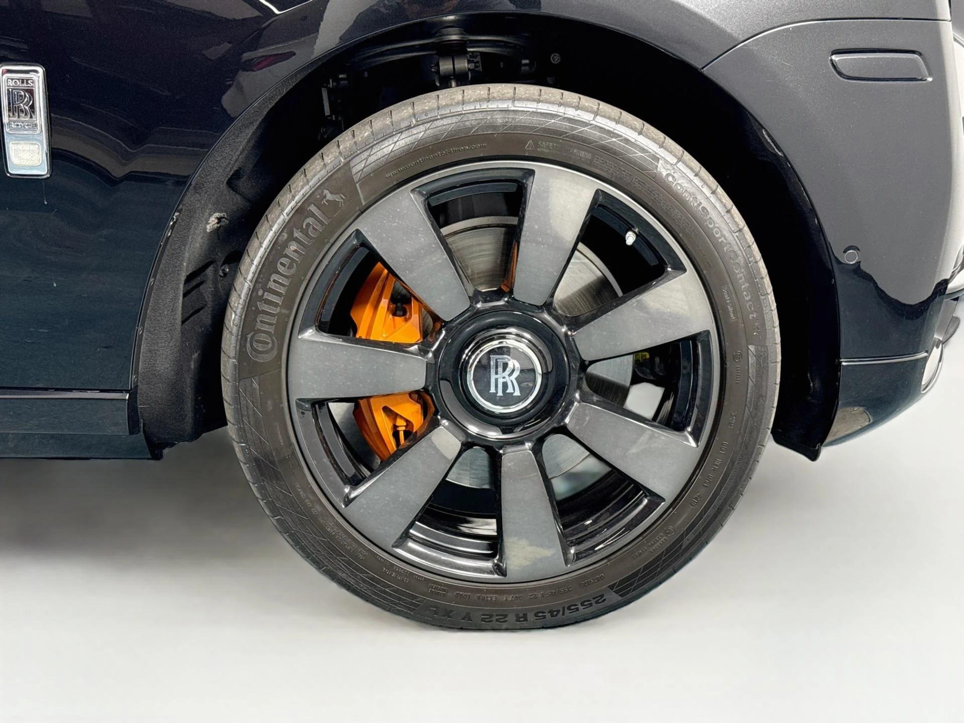 mph070_3259371364_Used_2020_Rolls_Royce_Cullinan_1791412729_0e9332cdef