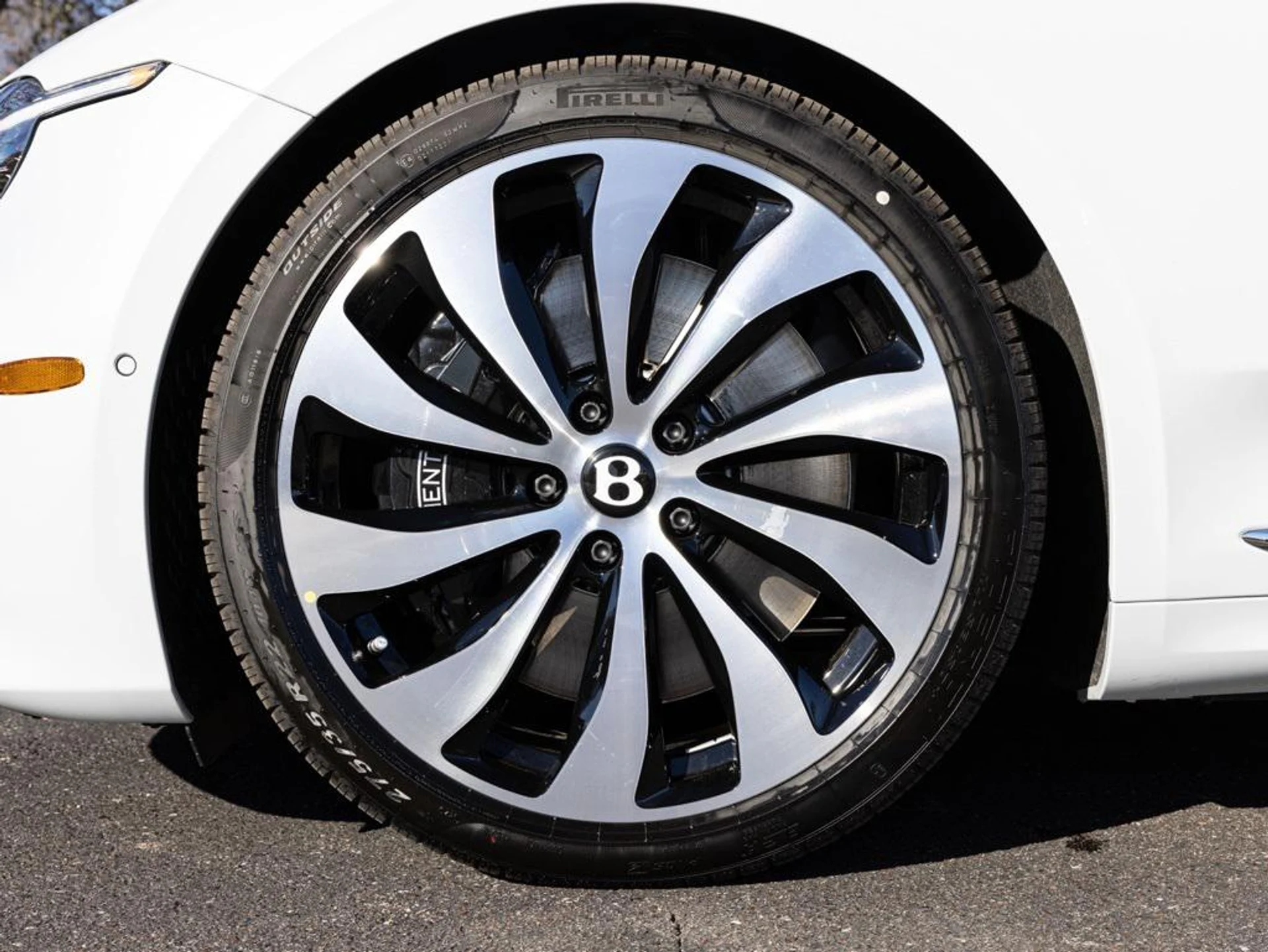 mph070_3275461516_477125130_692934db9b00833c2783f8b7_4ed76ab2a8