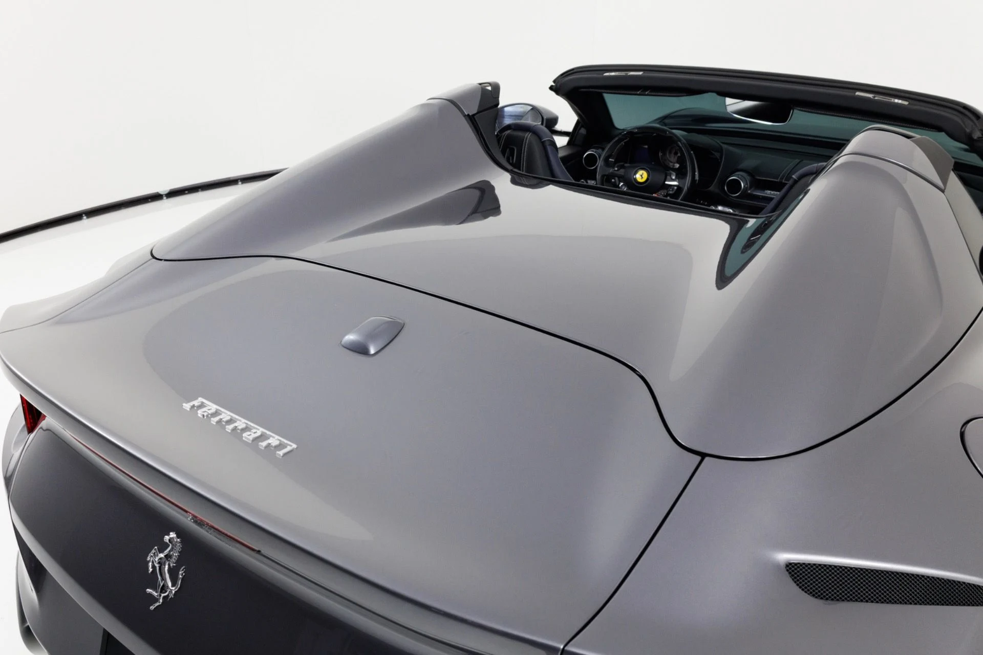 mph070_3281605330_Used_2021_Ferrari_812_GTS_1778536451_b9b8129694