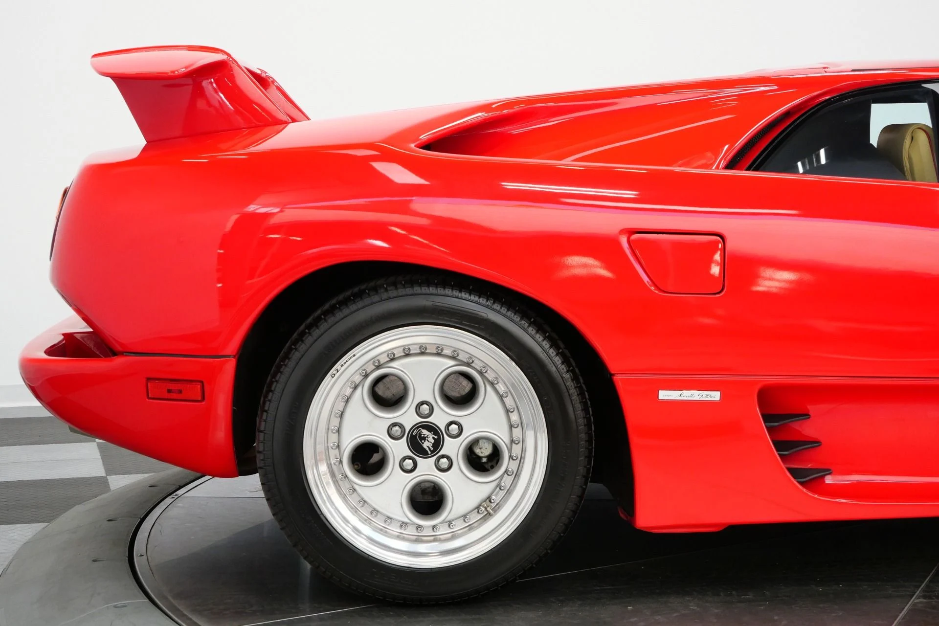 mph070_3287707419_Used_1991_Lamborghini_Diablo_Extremely_Low_Miles_Collector_Grade_1787849939_93d1fd1f22